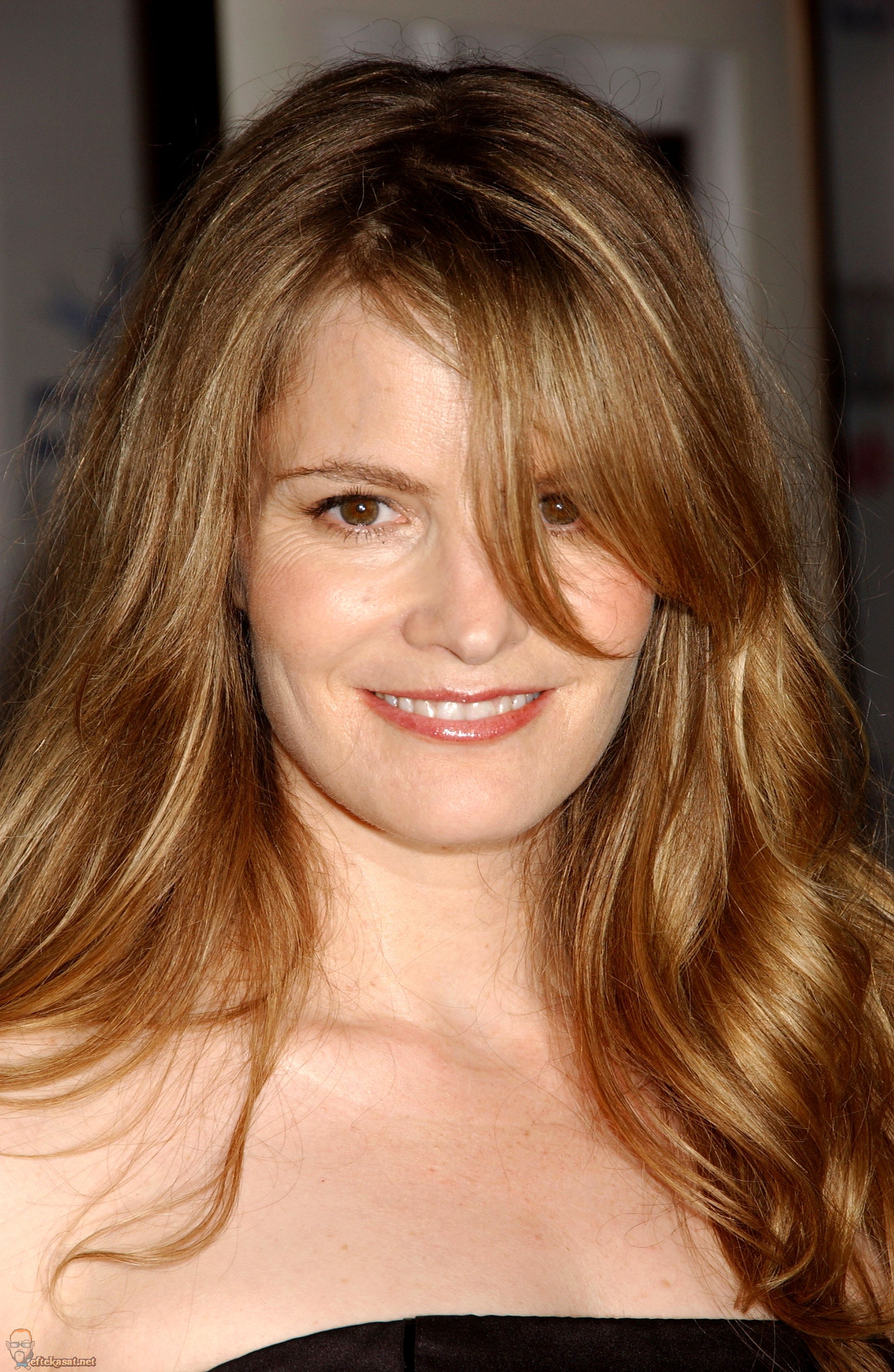 best-pictures-of-jennifer-jason-leigh