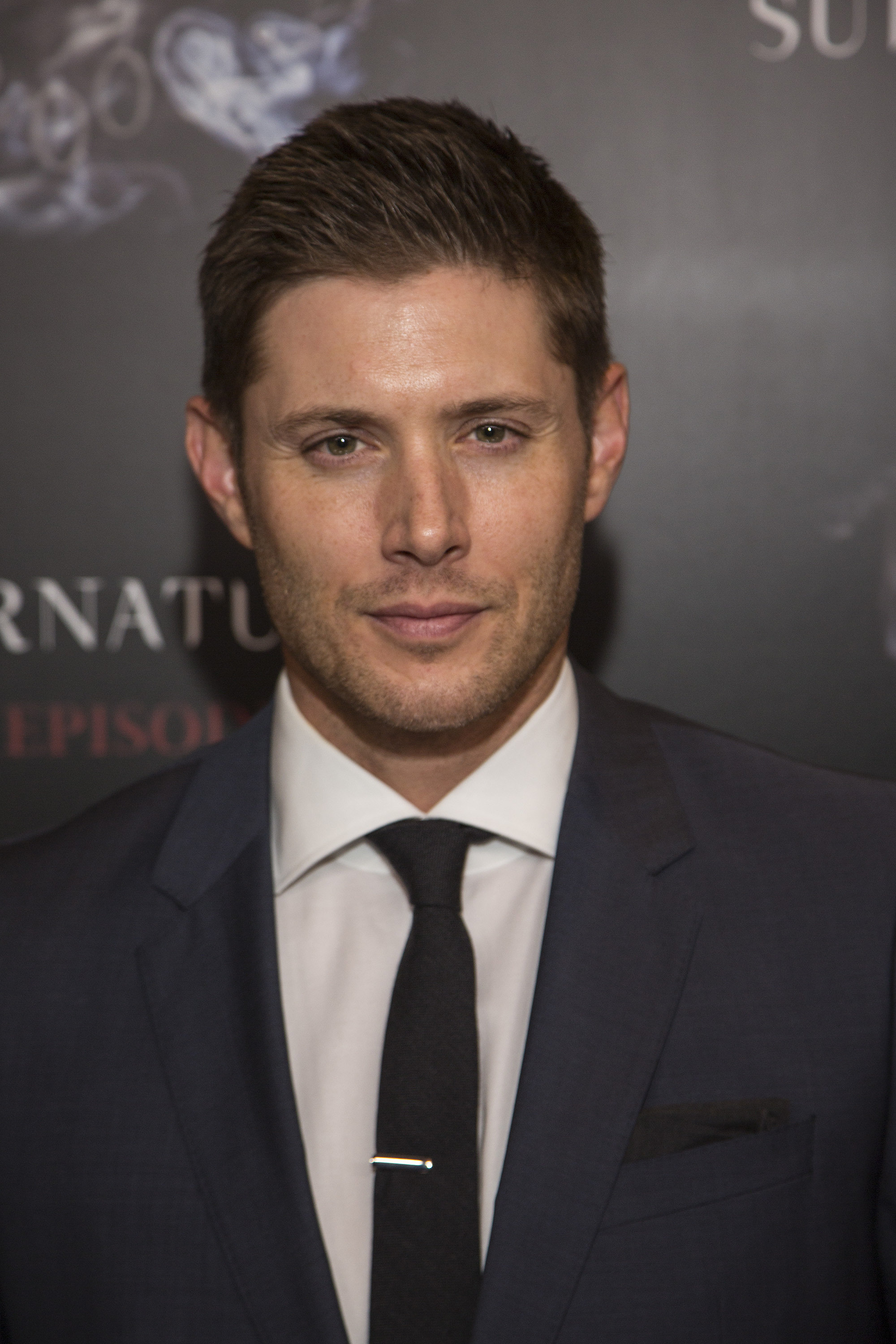 jensen-ackles-photos