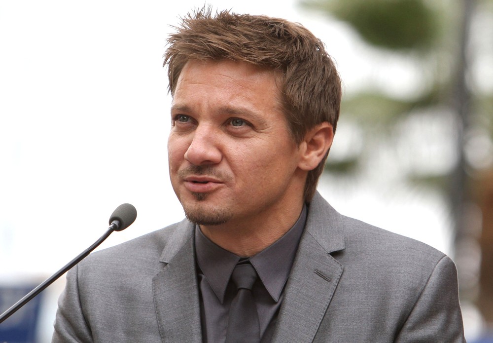 jeremy-renner-net-worth