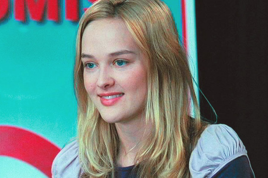 jess-weixler-2015