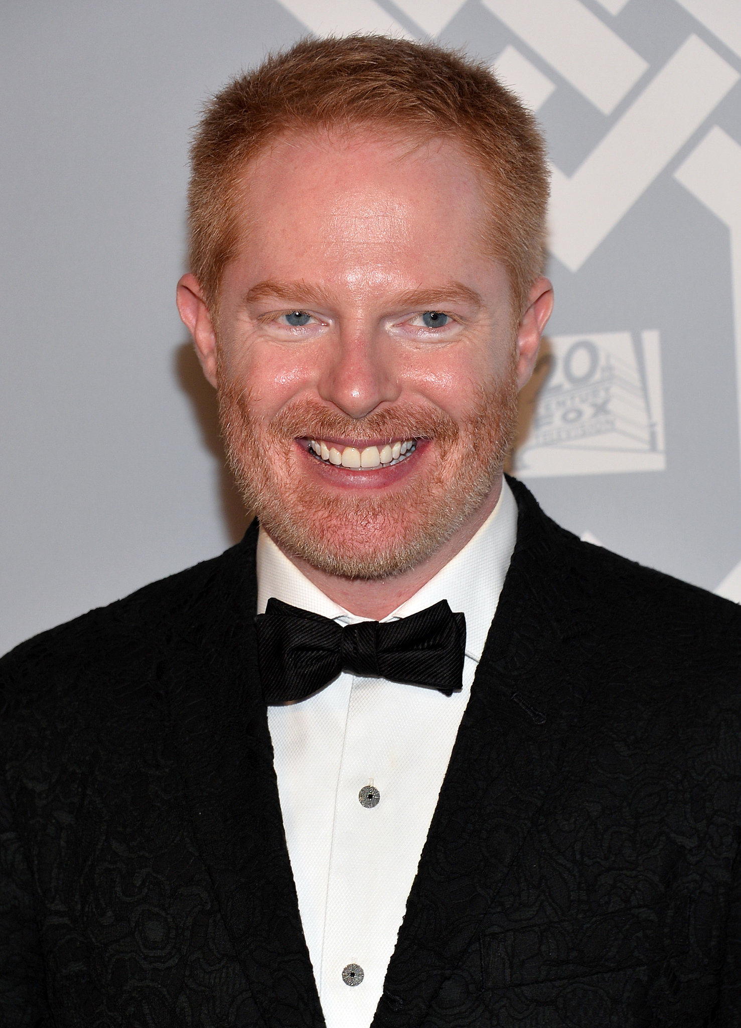 jesse-tyler-ferguson-scandal