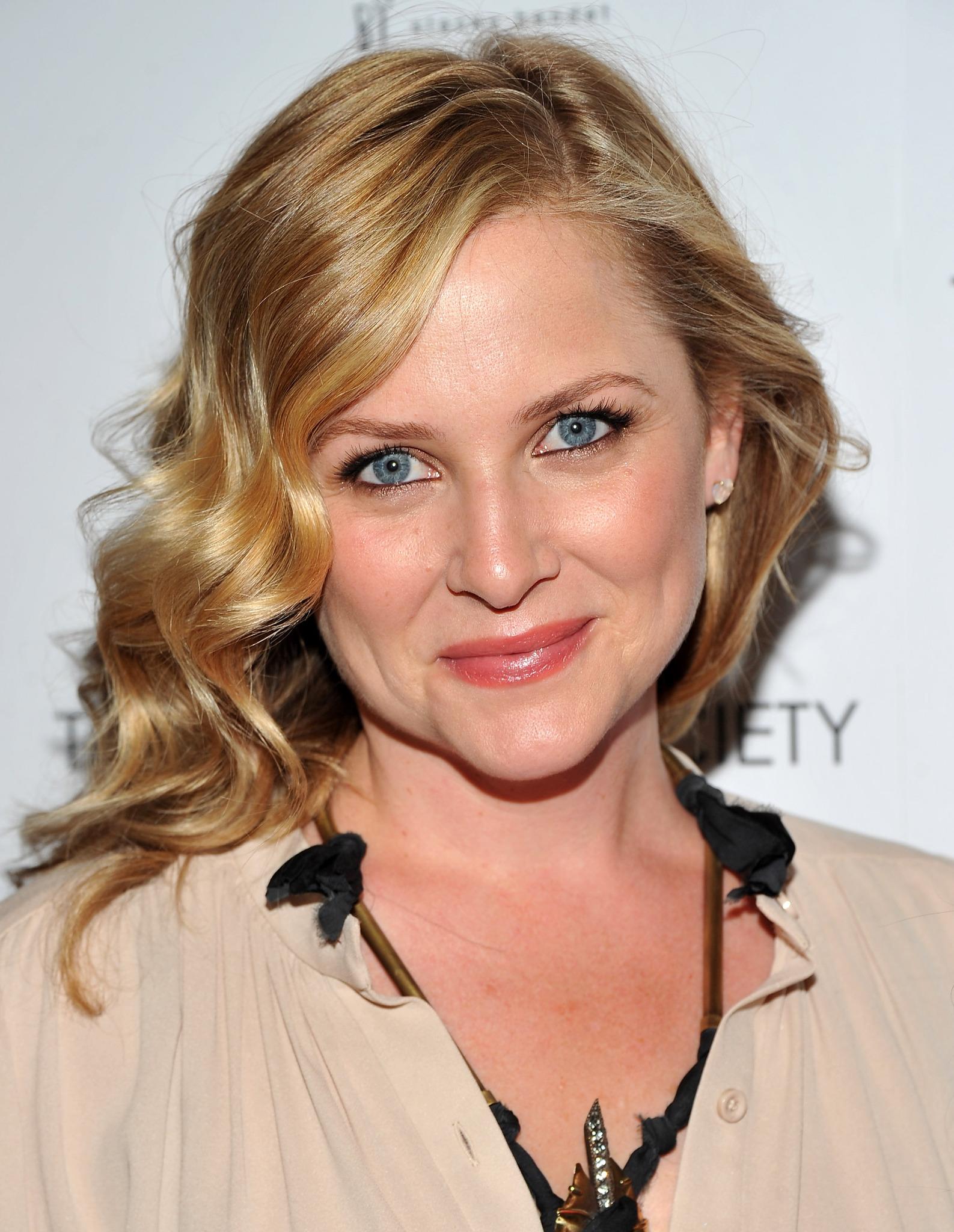 jessica-capshaw-hd-wallpaper