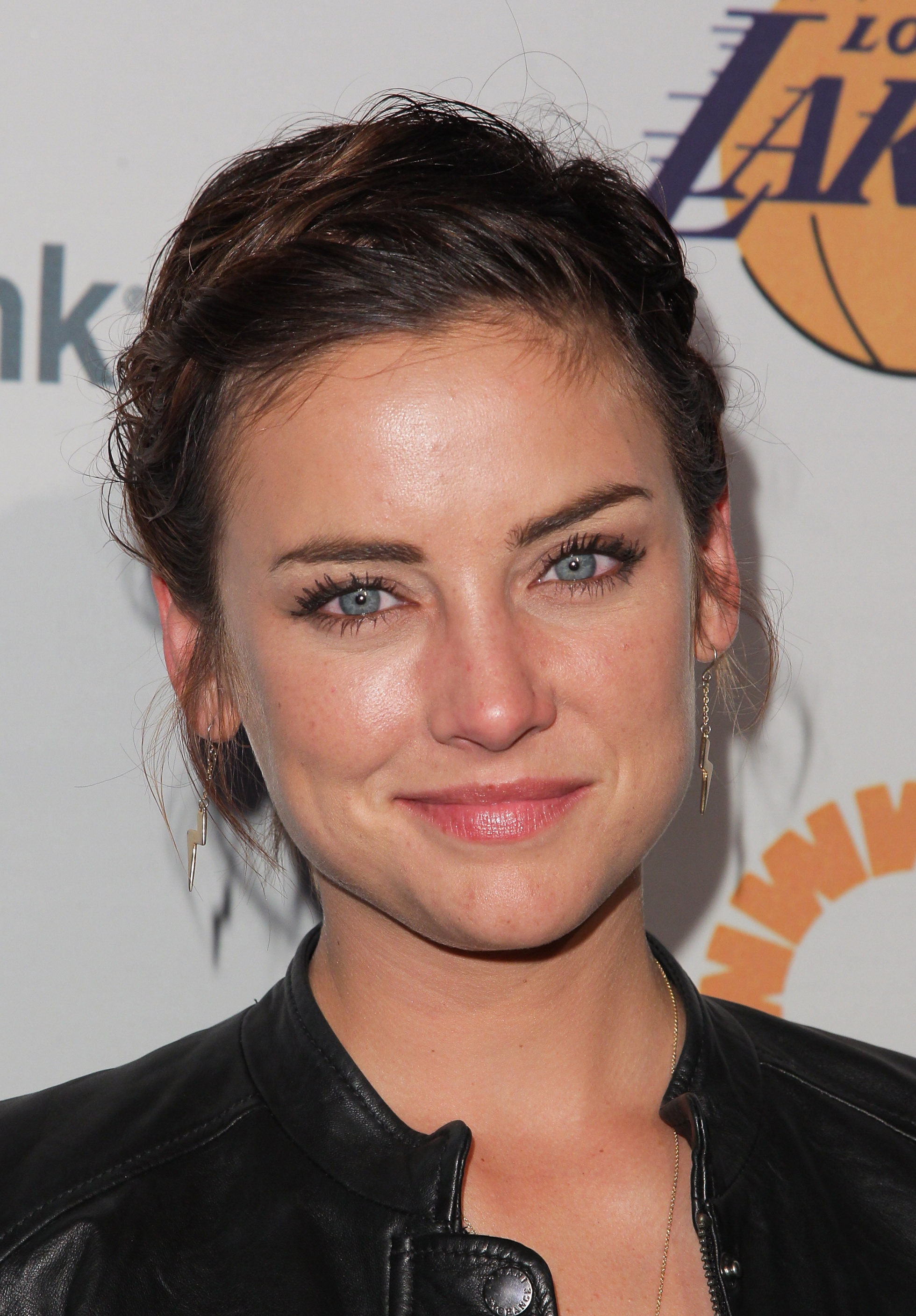 Pictures of Jessica Stroup - Pictures Of Celebrities