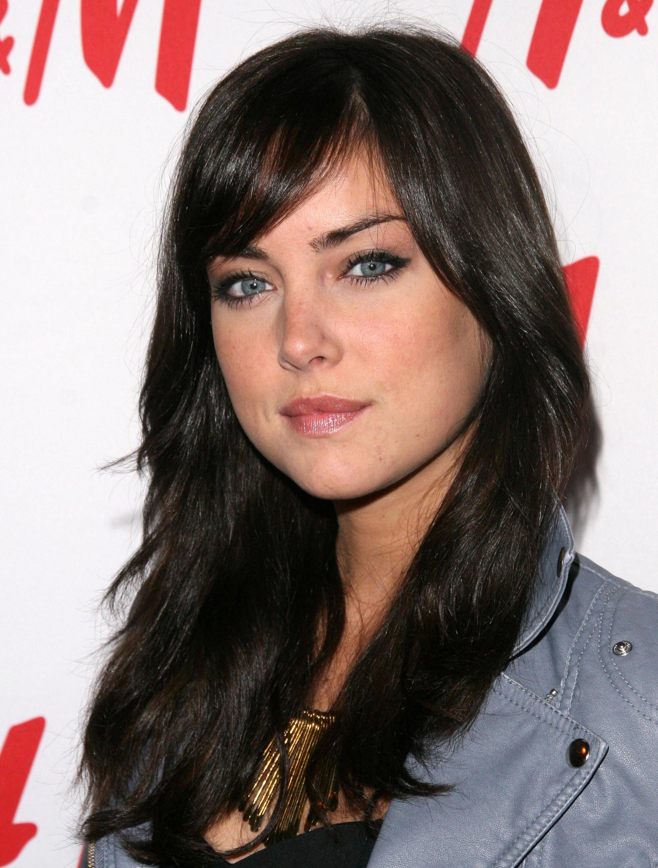 jessica-stroup-young