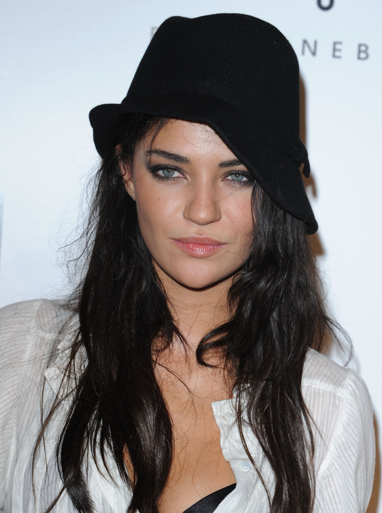 jessica-szohr-summertime