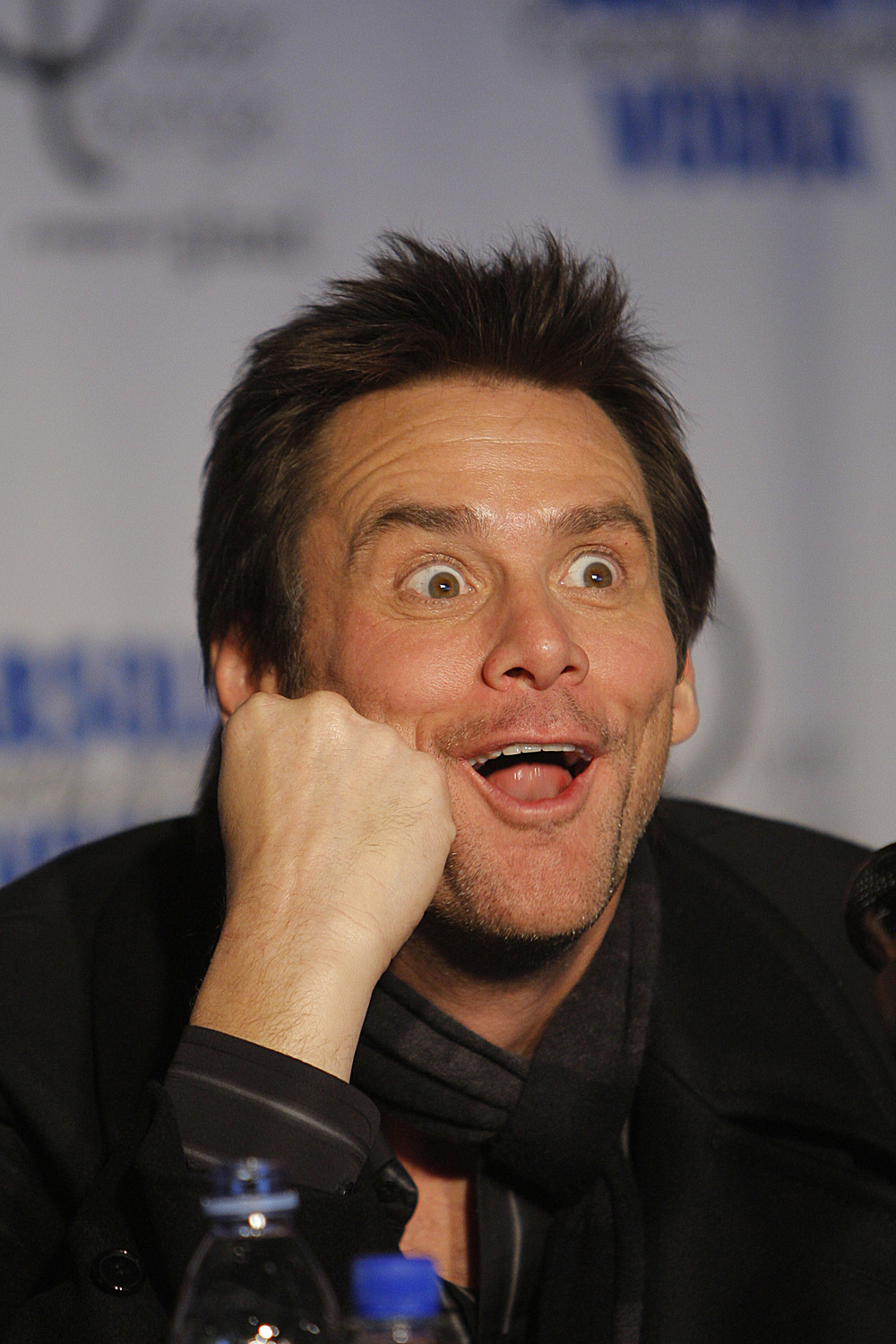 jim-carrey-hd-wallpaper