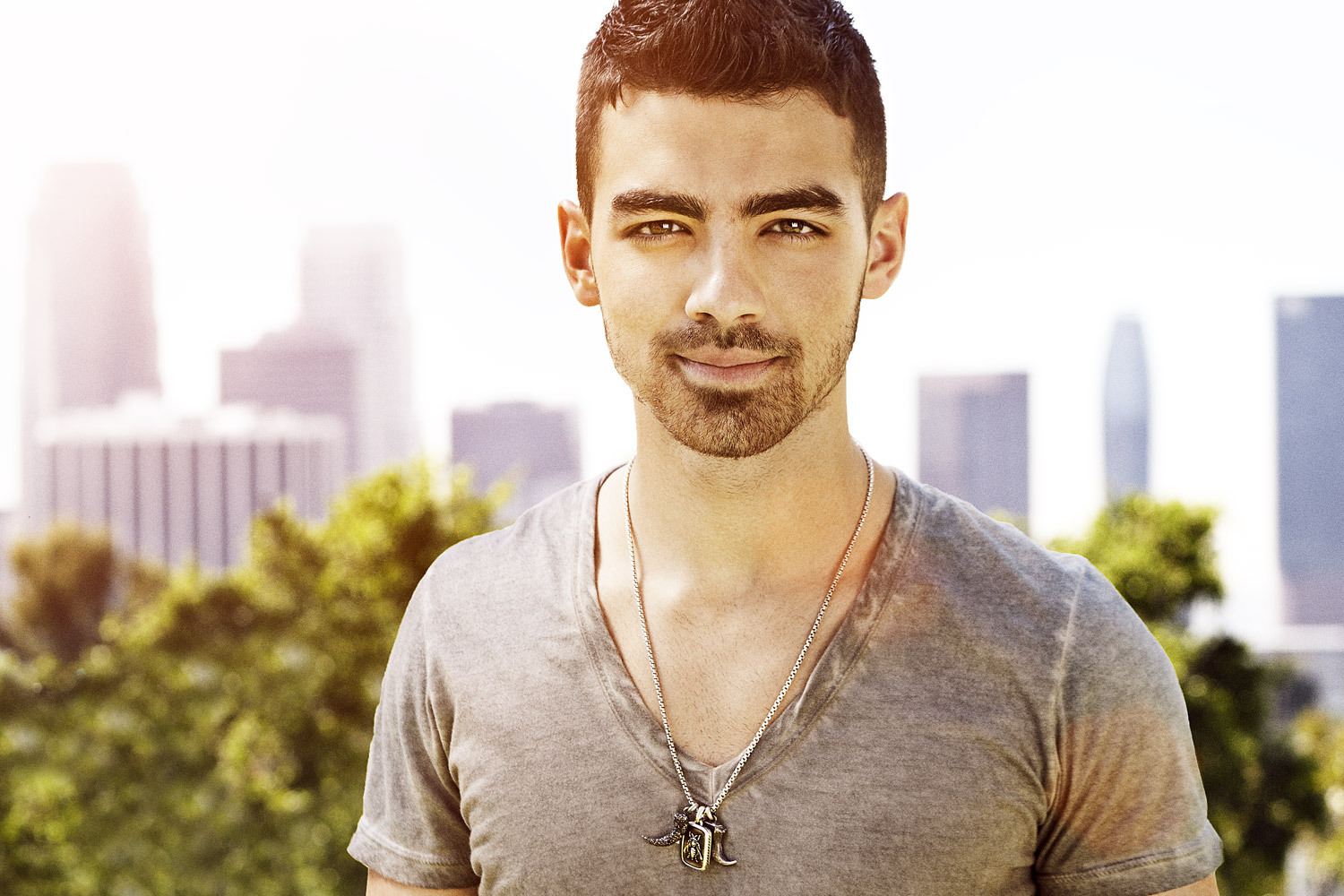 joe-jonas-young