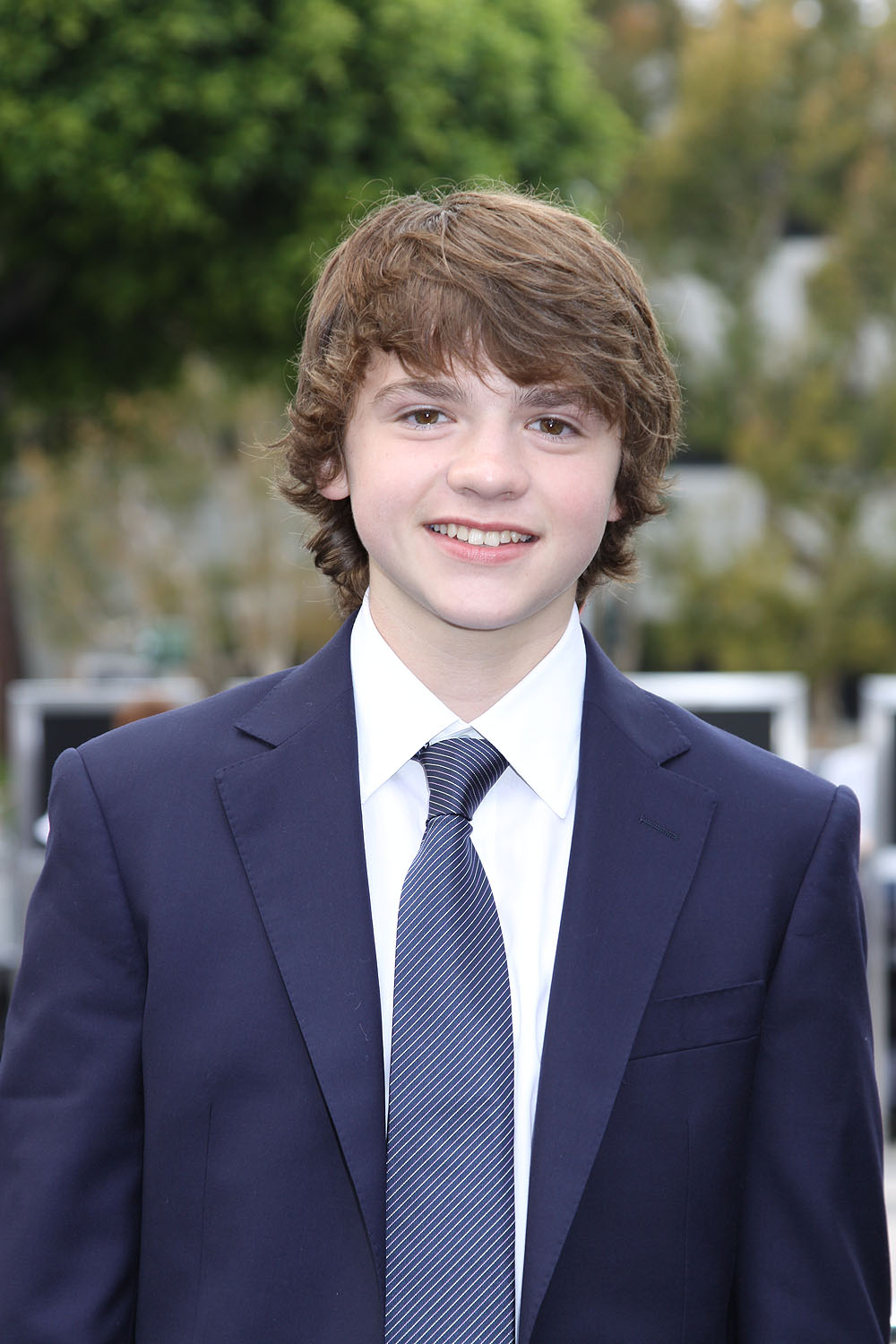 joel-courtney-2016