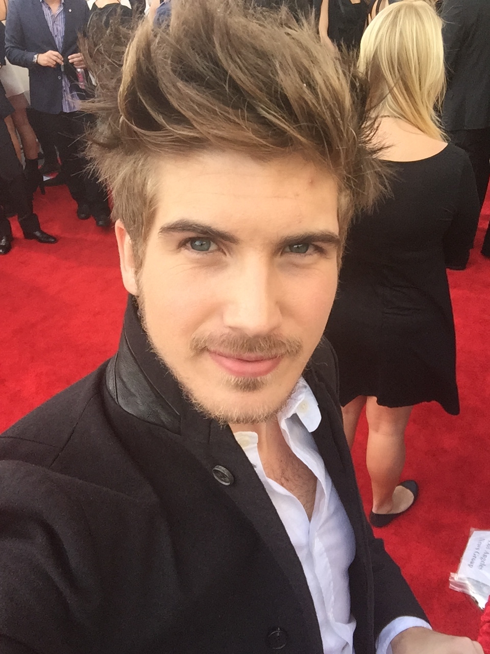 joey-graceffa-wallpaper