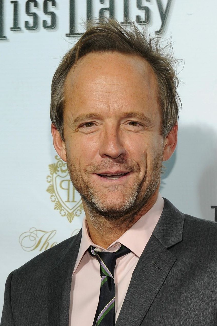 john-benjamin-hickey-images