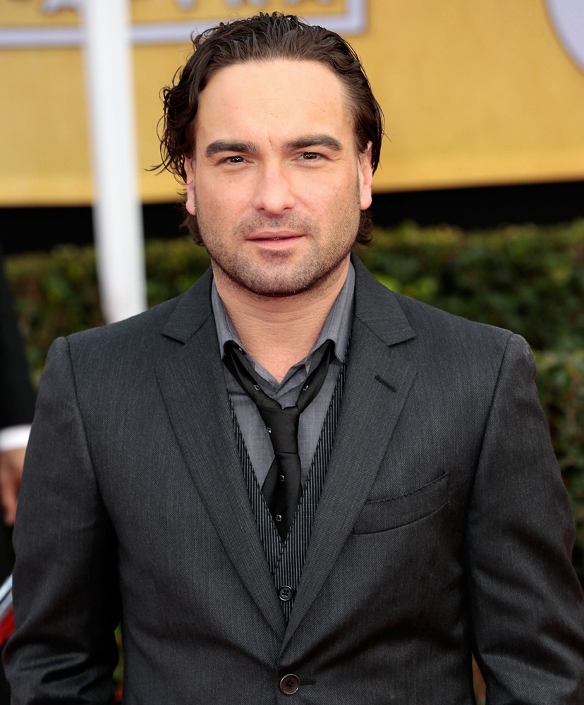 best-pictures-of-johnny-galecki