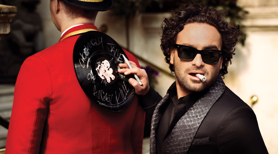 johnny-galecki-gossip