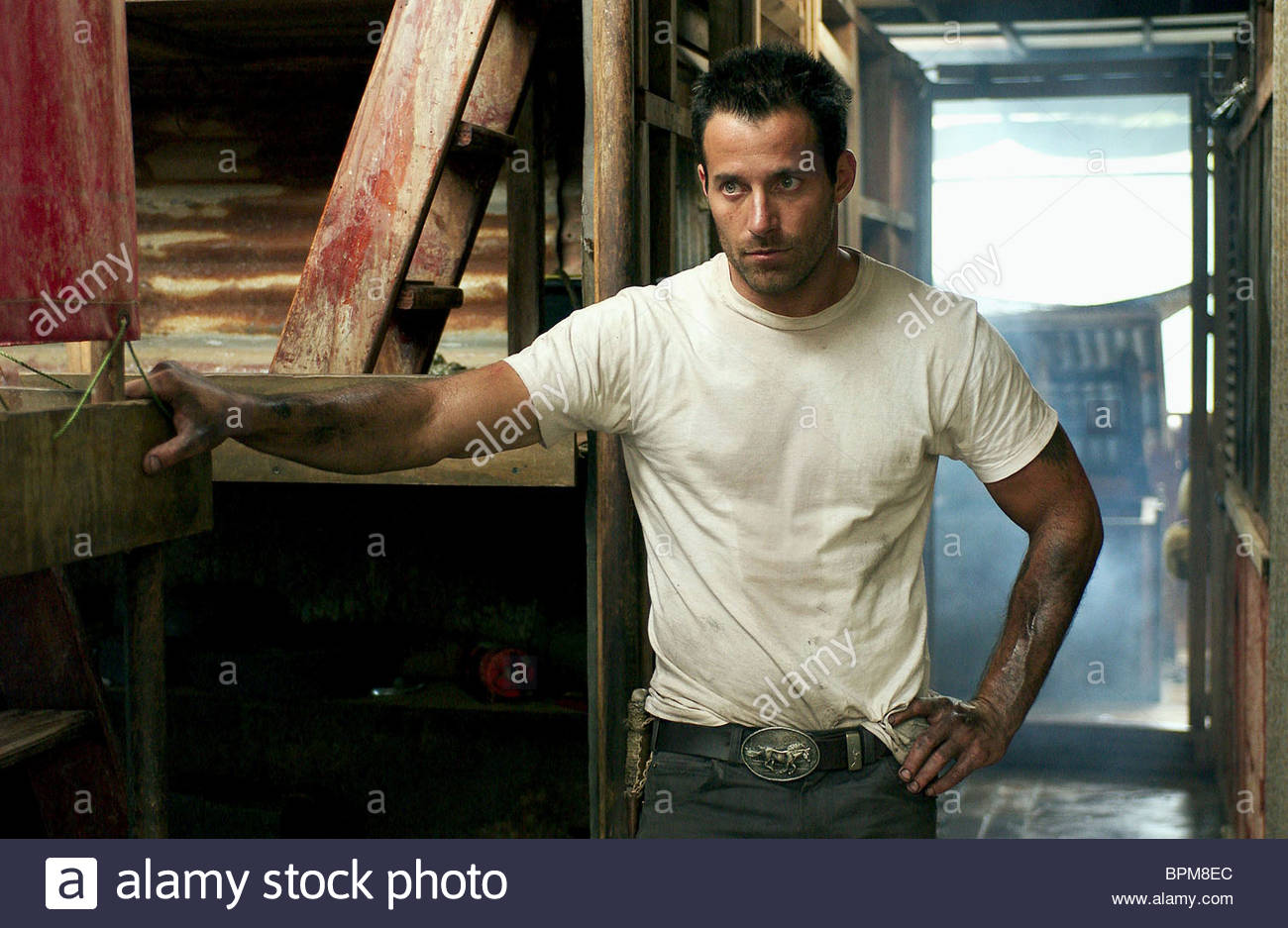 johnny-messner-actor-2015