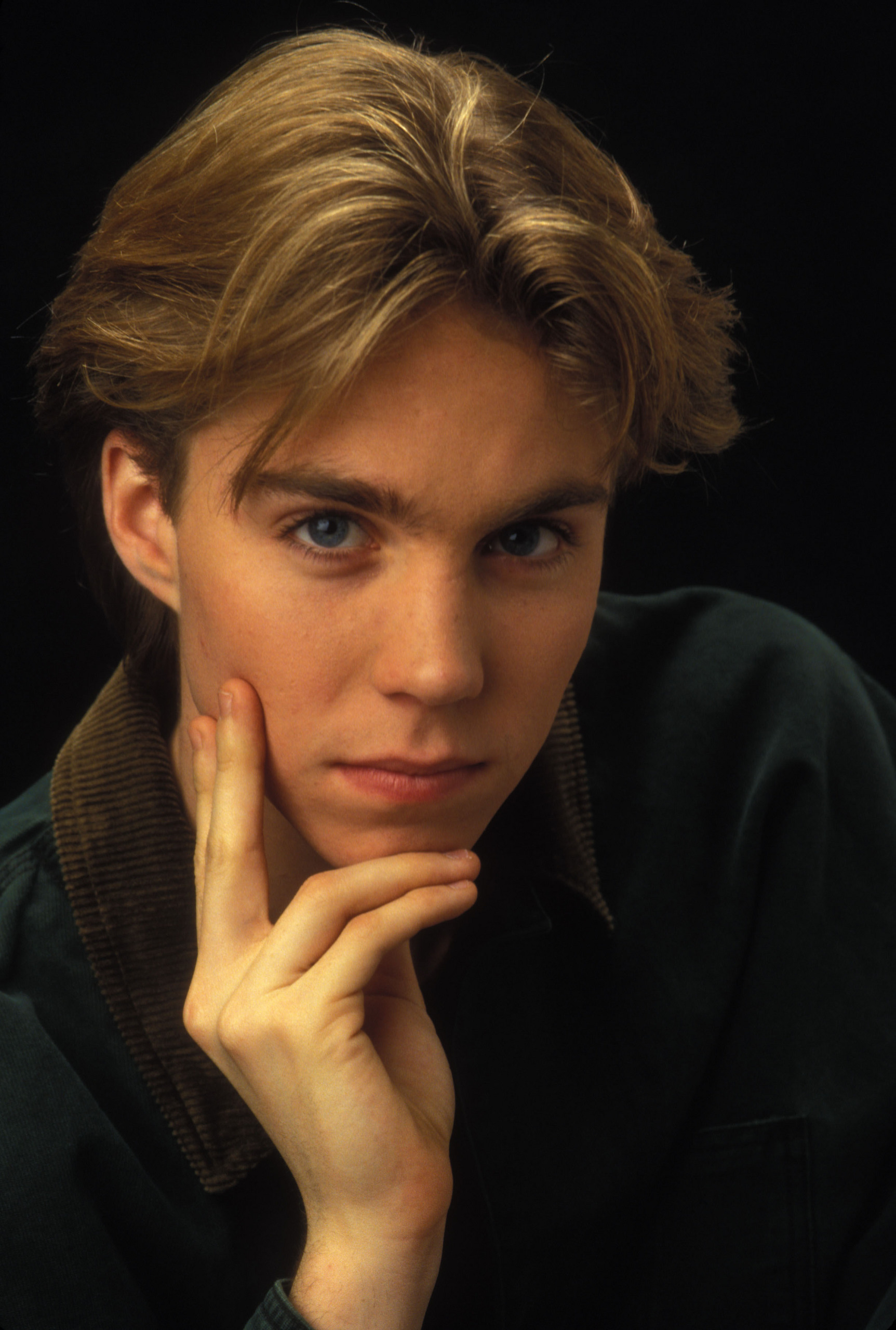 Pictures of Jonathan Brandis, Picture #30116 - Pictures Of 