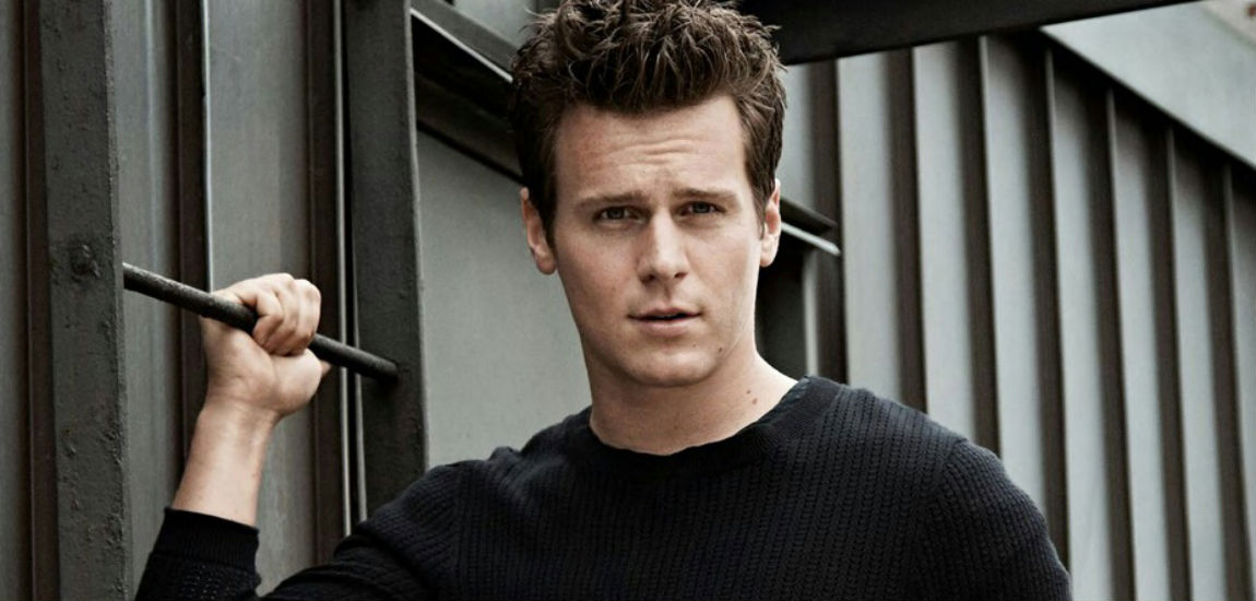 best-pictures-of-jonathan-groff