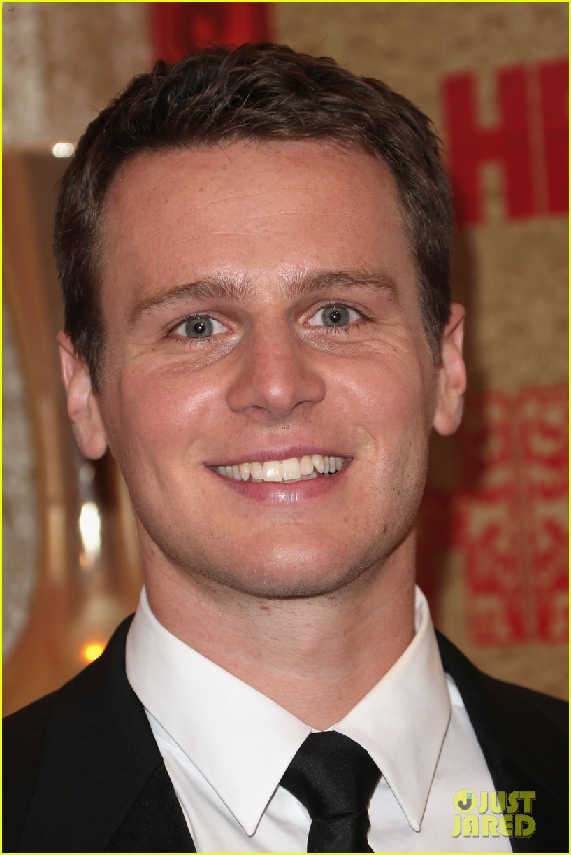 jonathan-groff-news