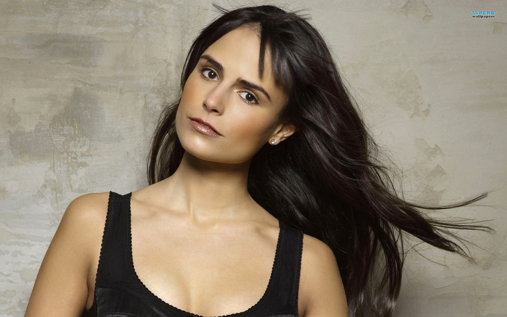 jordana-brewster-2016