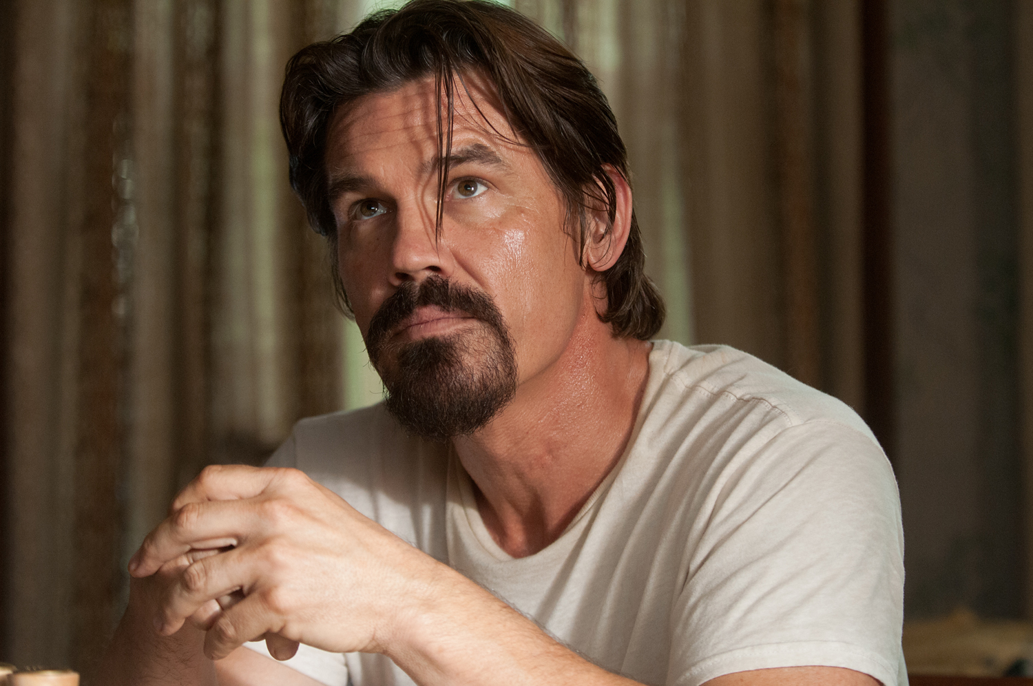 josh-brolin-scandal