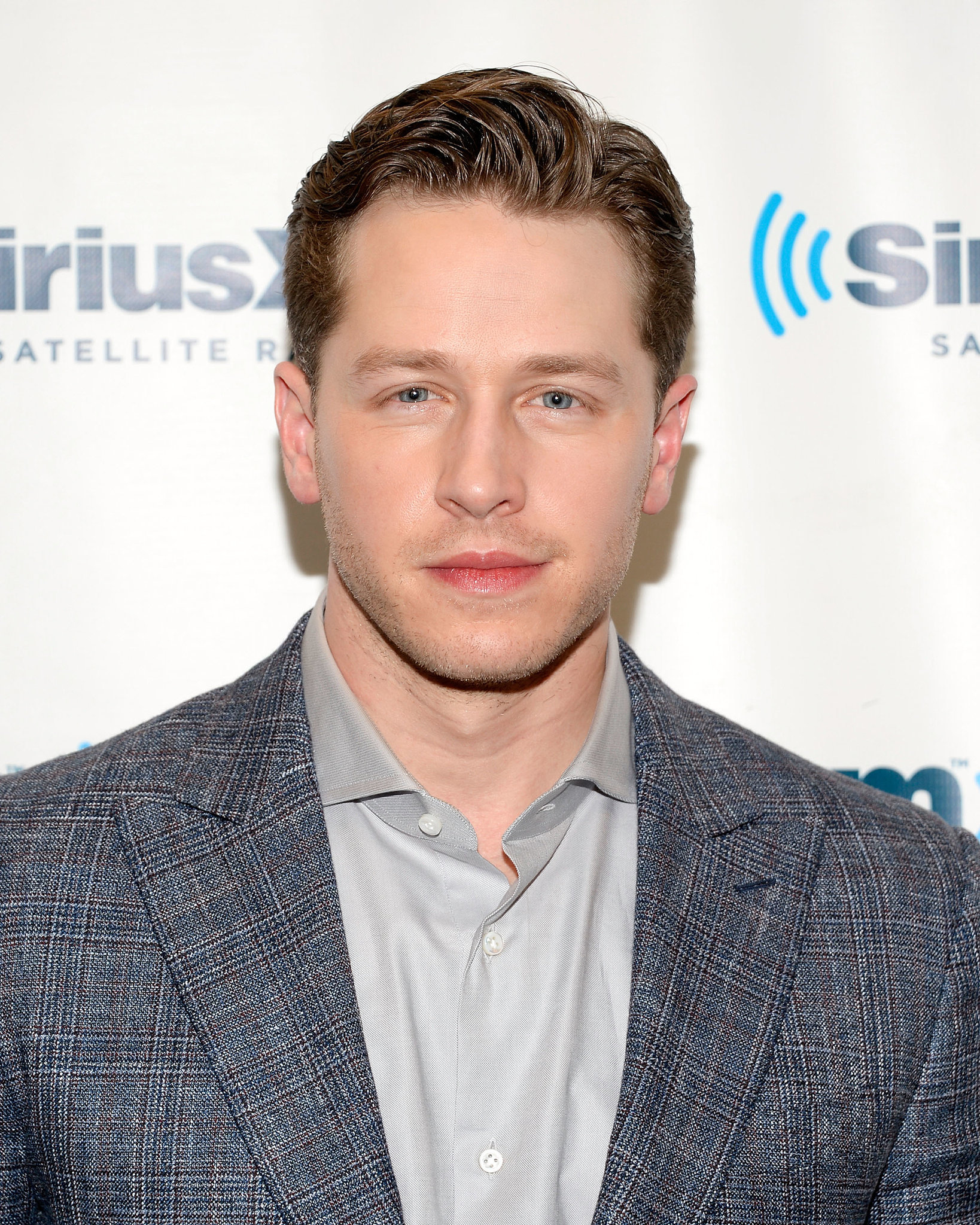 best-pictures-of-josh-dallas