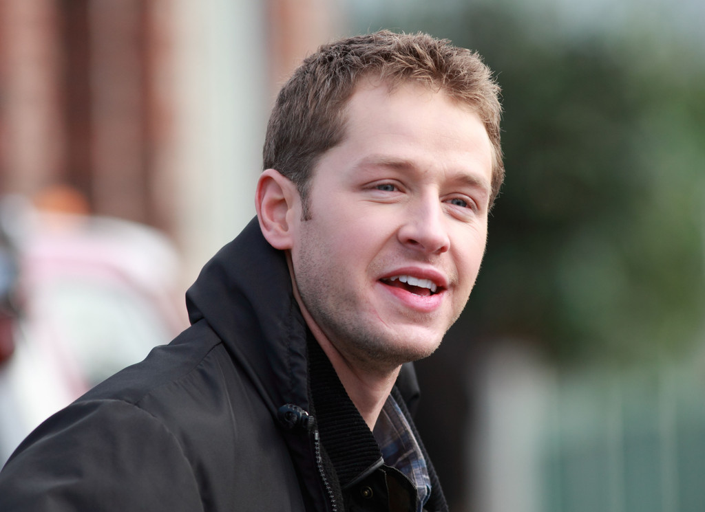 josh-dallas-family