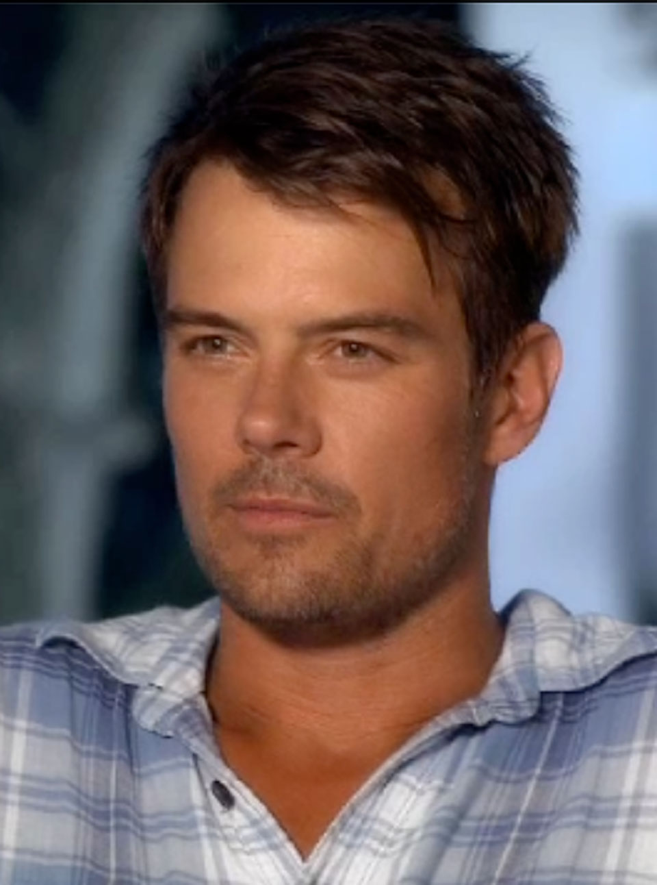 josh-duhamel-summertime