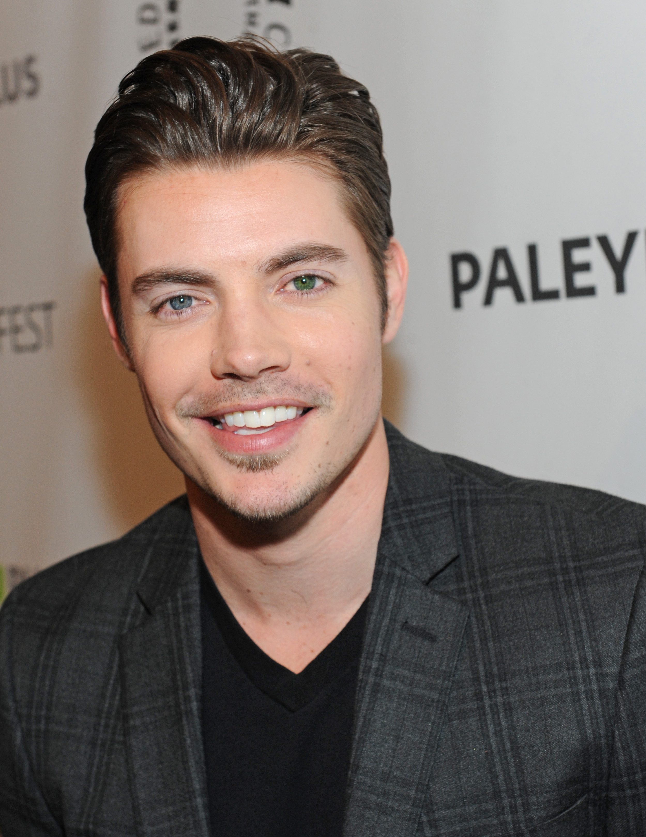 josh-henderson-net-worth