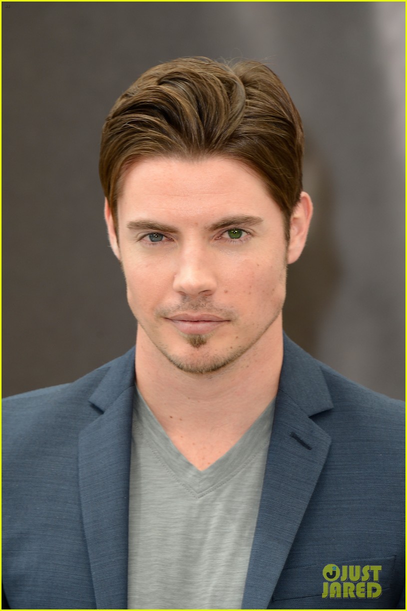 josh-henderson-young