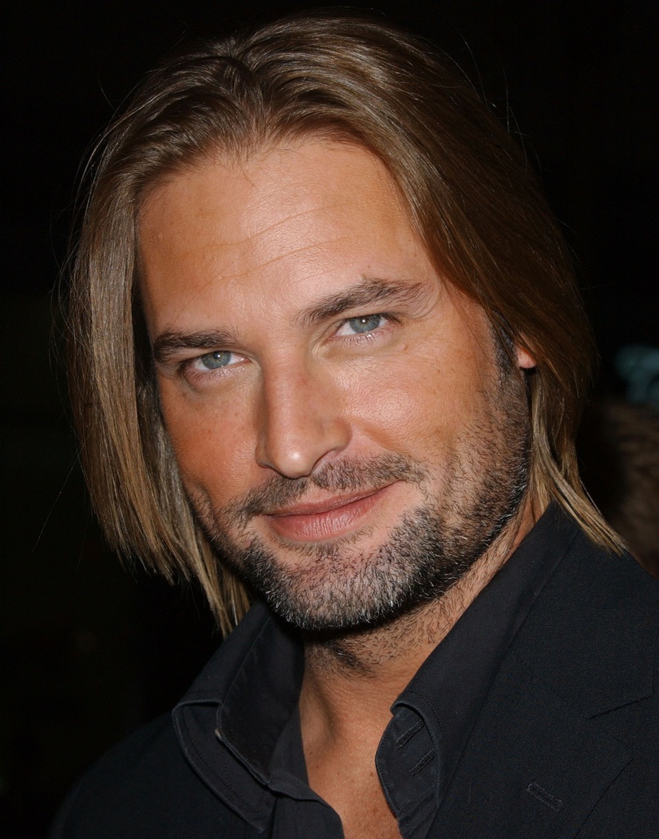 best-pictures-of-josh-holloway