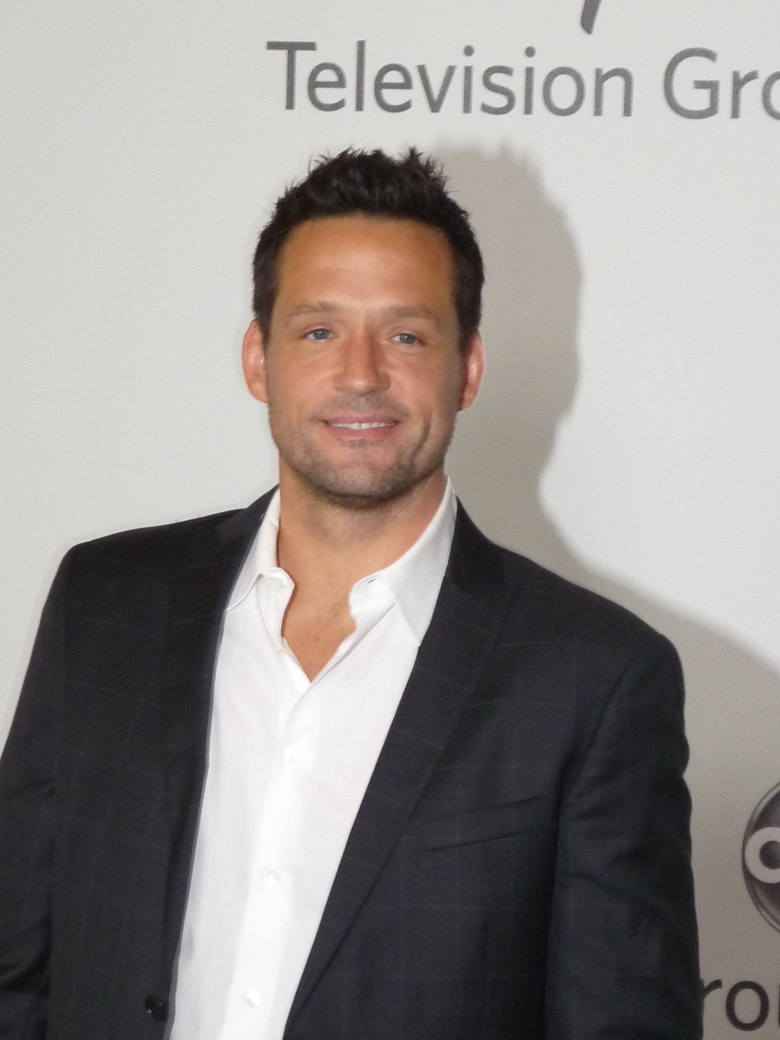 josh-hopkins-pictures