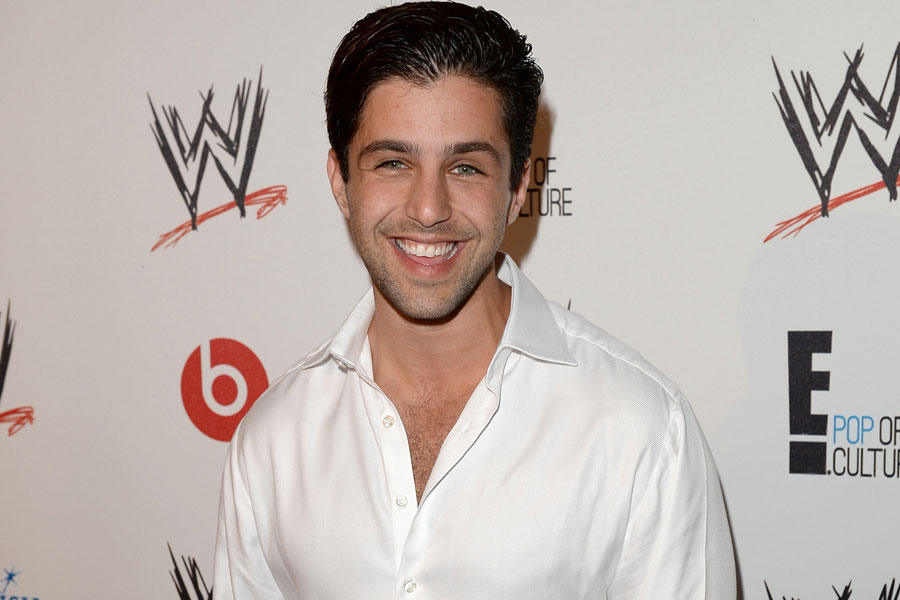 josh-peck-family