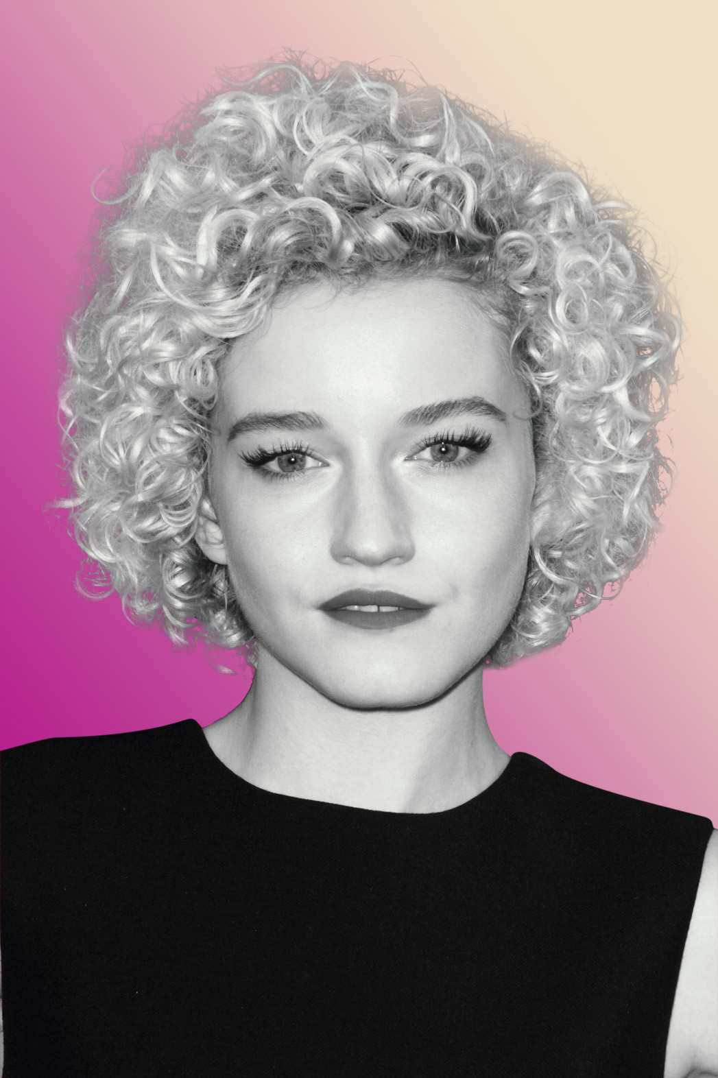 julia-garner-kids