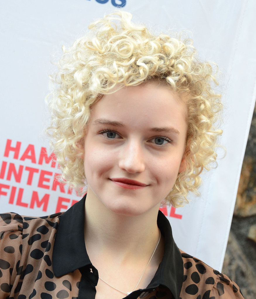 julia-garner-movies