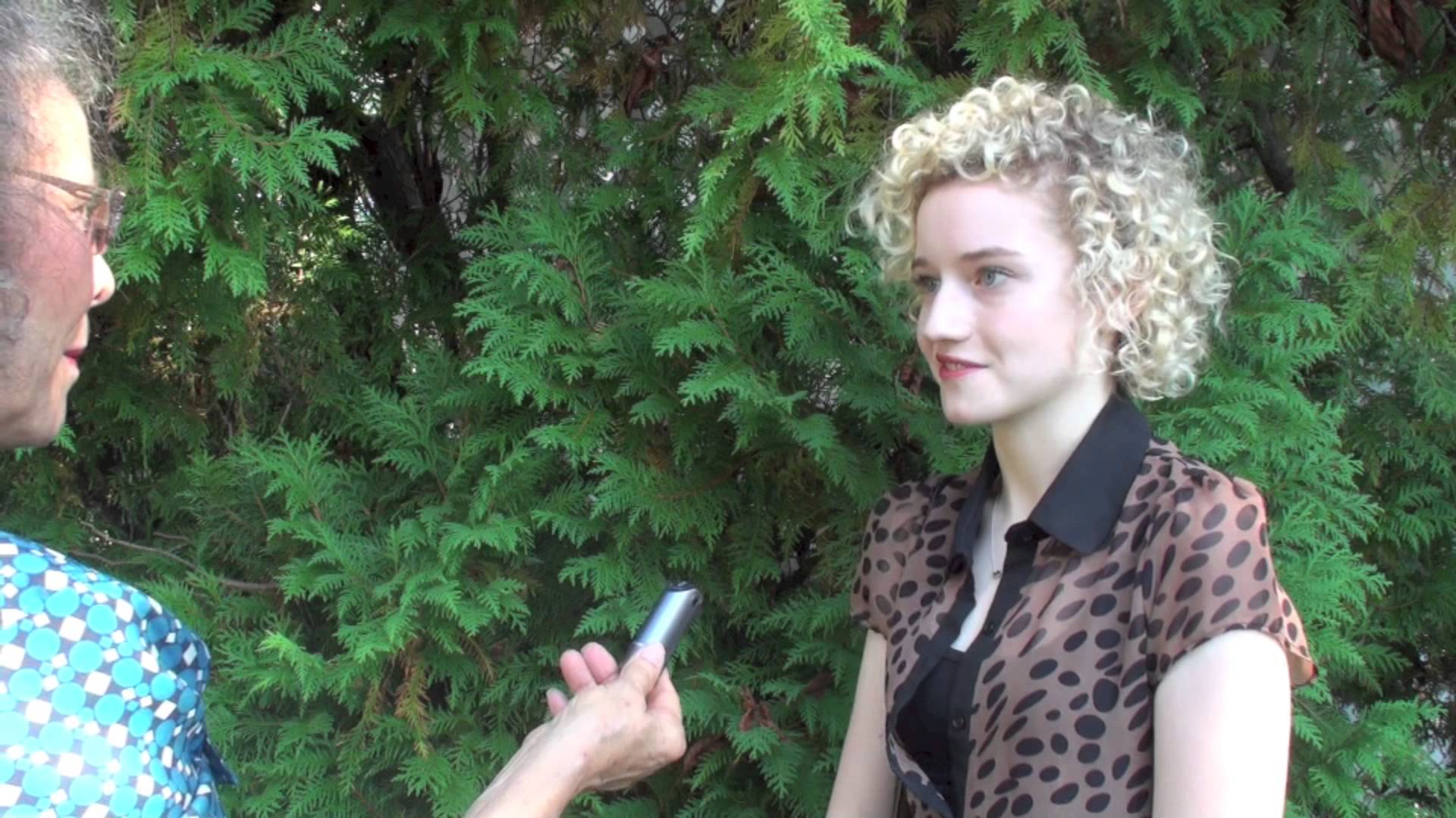 pictures-of-julia-garner