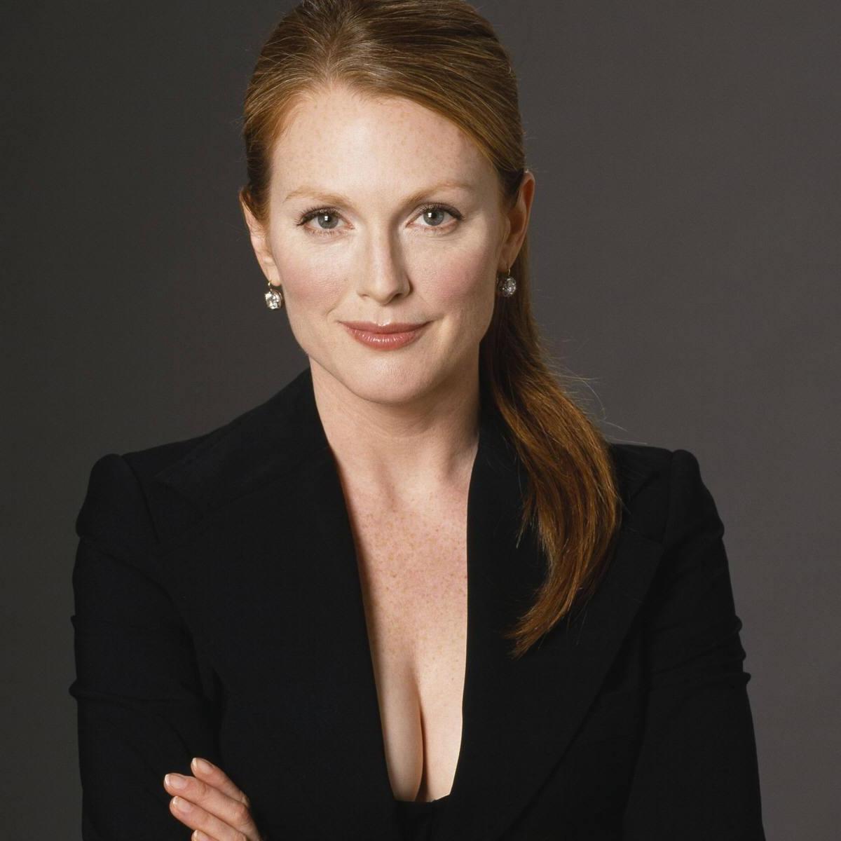 julianne-moore-2015