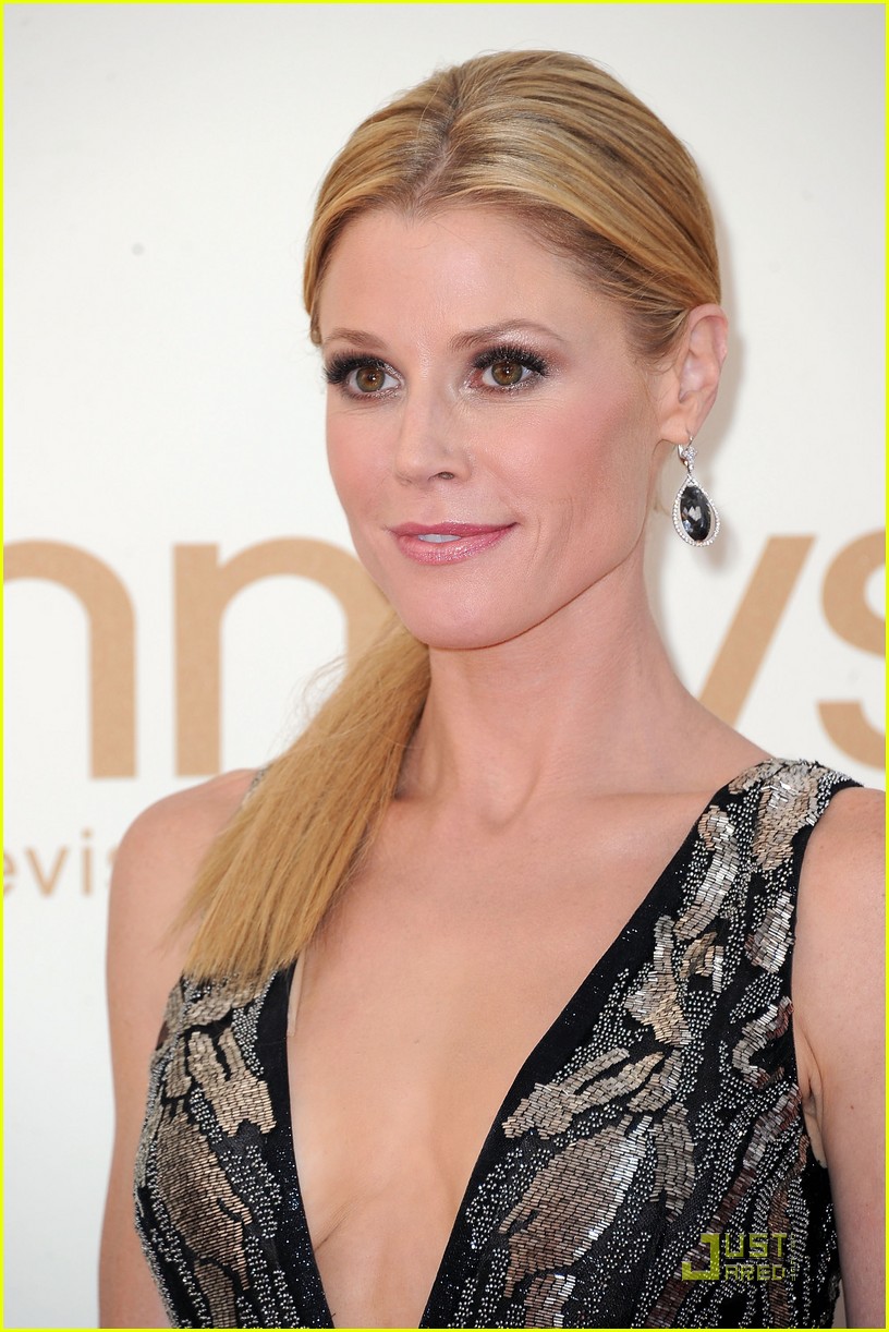 julie-bowen-2015