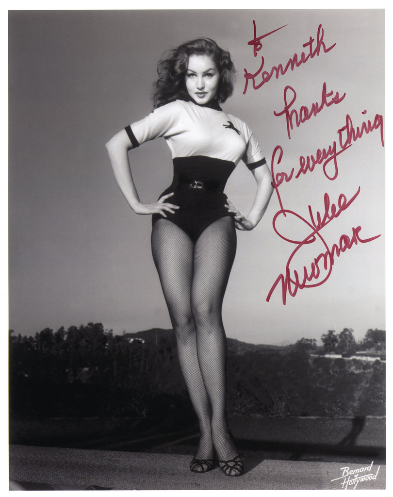 julie-newmar-party