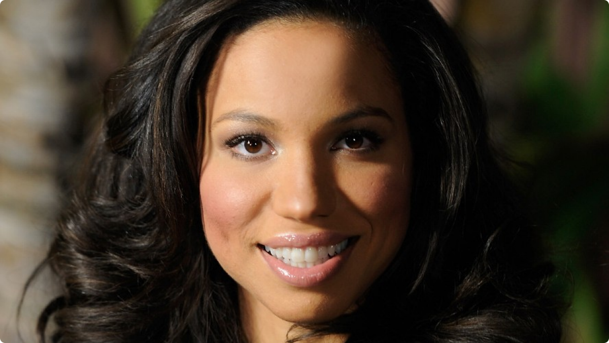 jurnee-smollett-scandal