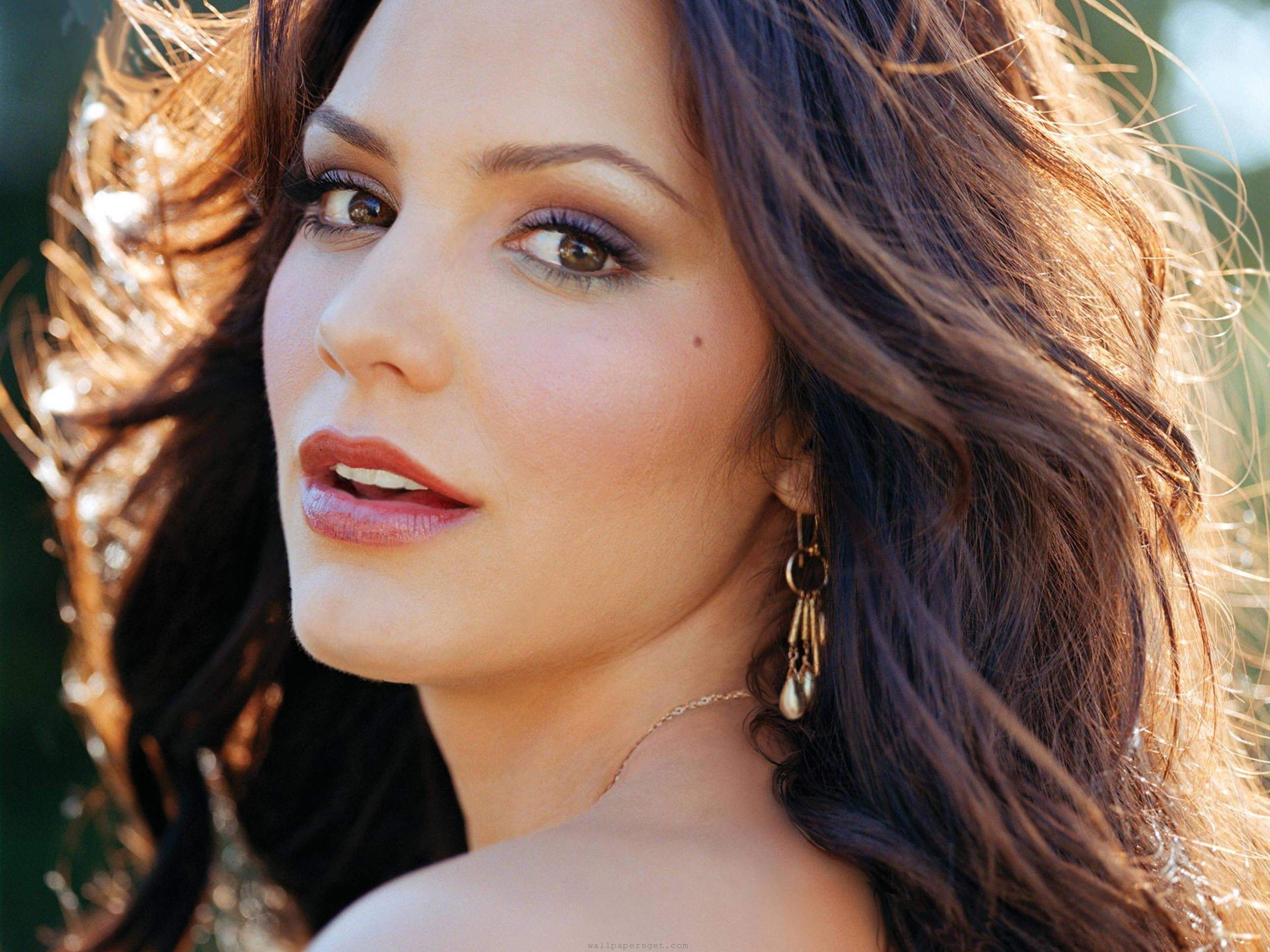 katharine-mcphee-hd-wallpaper