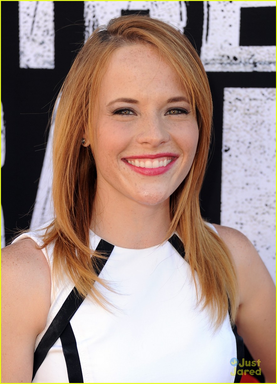 katie-leclerc-party