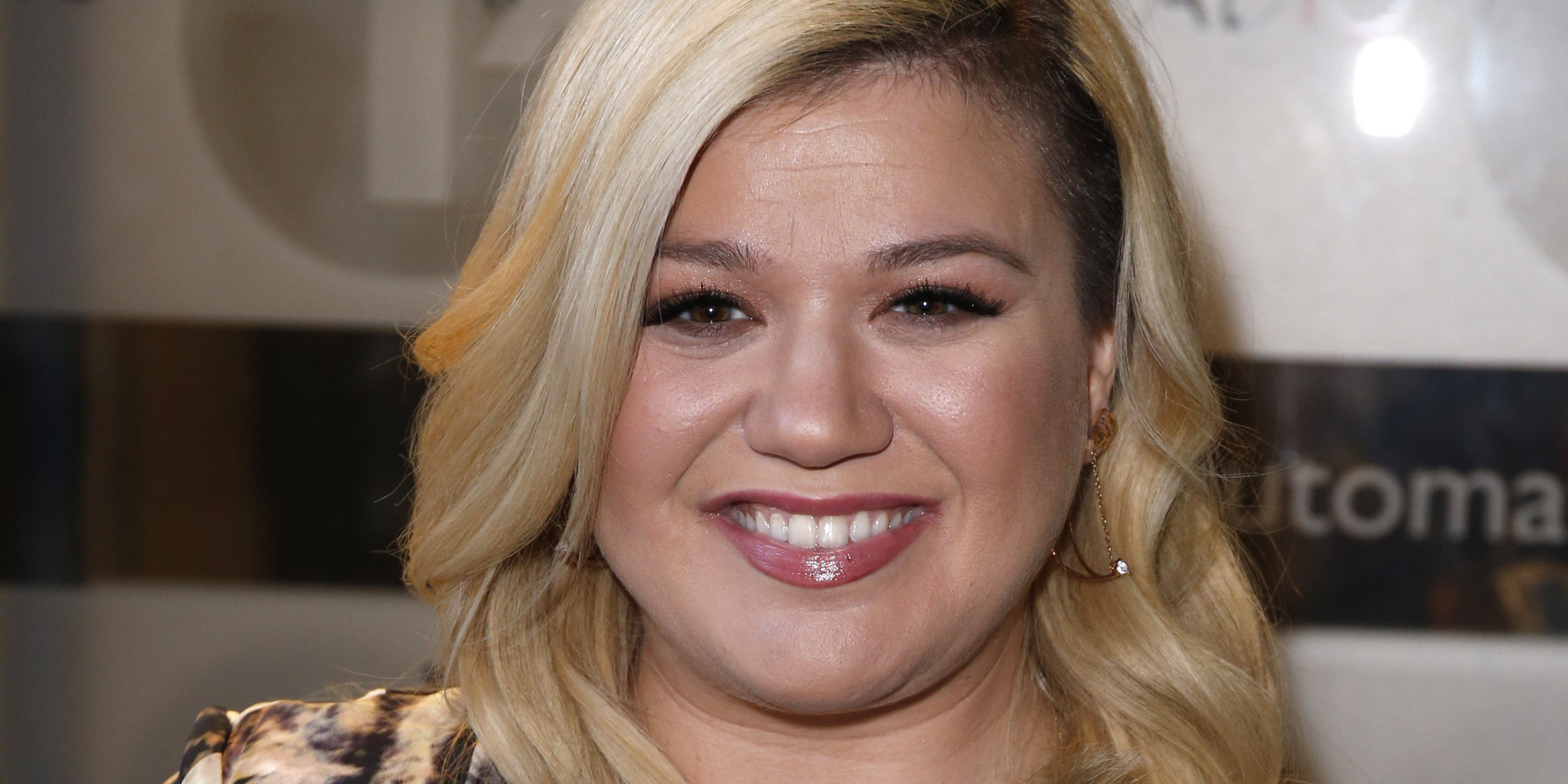 kelly-clarkson-news