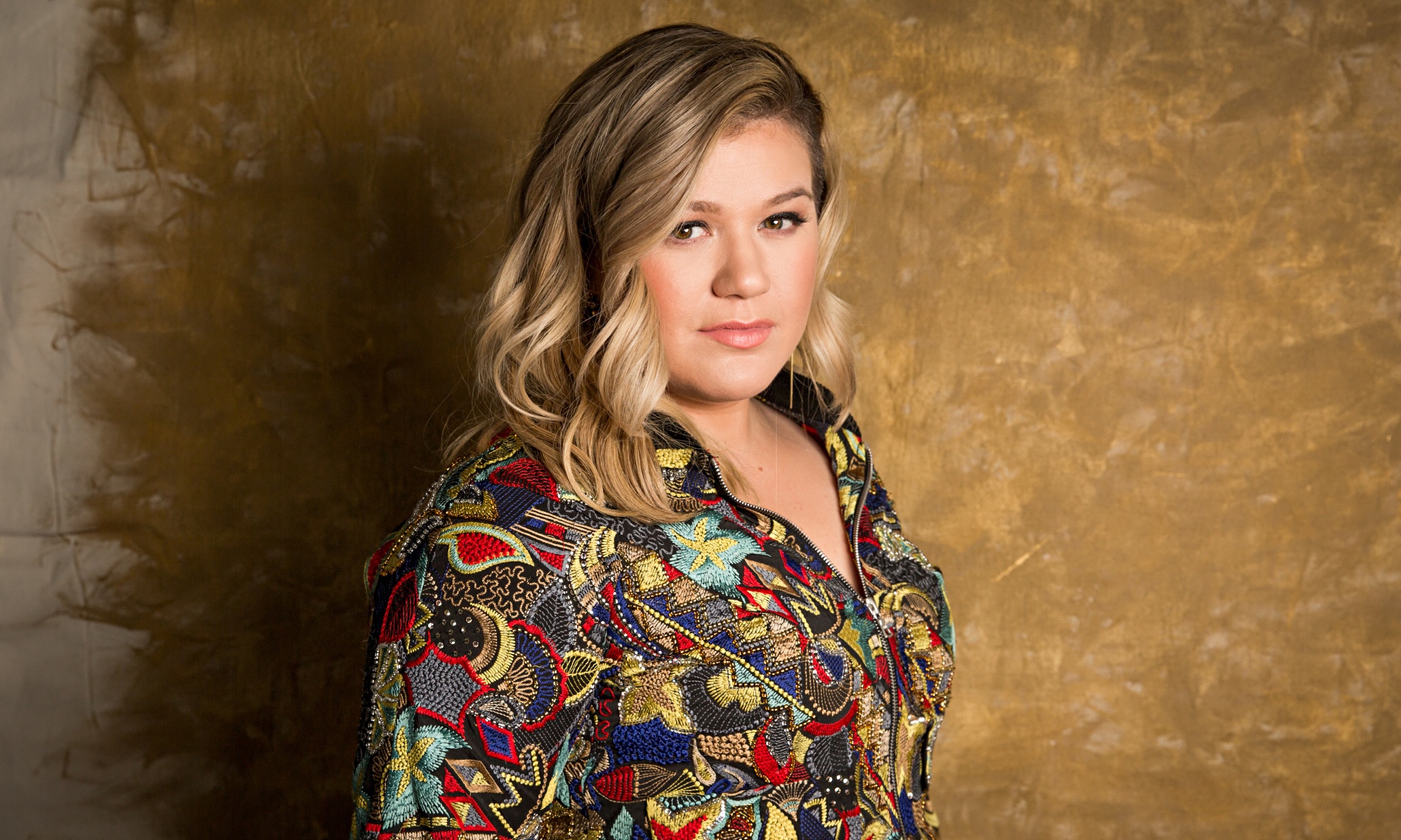 kelly-clarkson-wallpapers