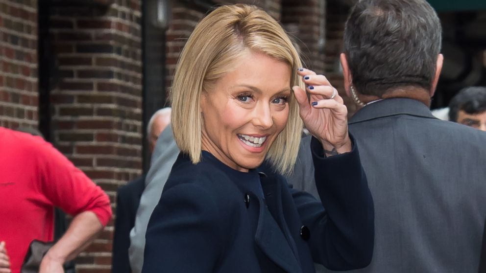 kelly-ripa-net-worth