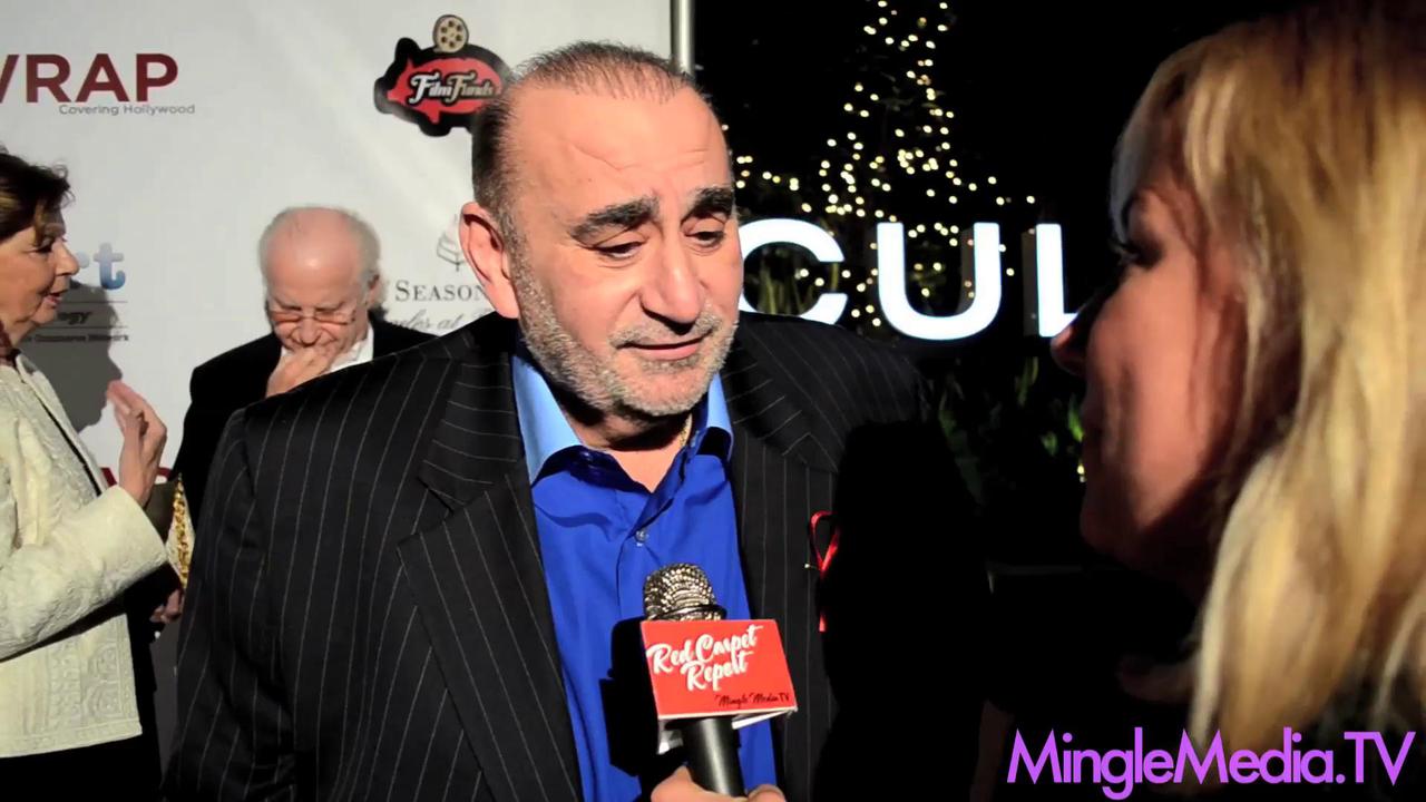 photos-of-ken-davitian