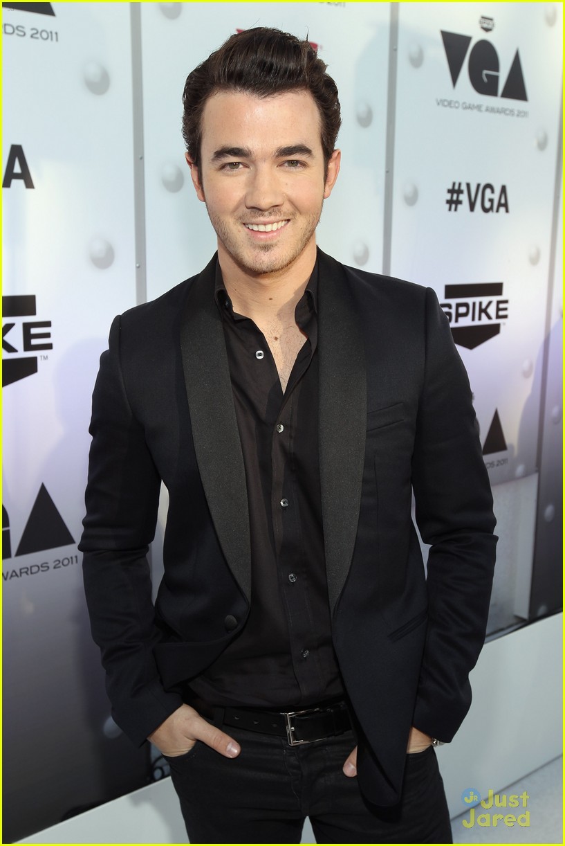 kevin-jonas-hd-wallpaper