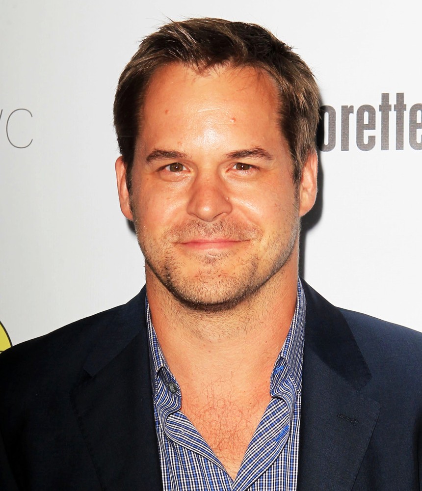 kyle-bornheimer-pictures