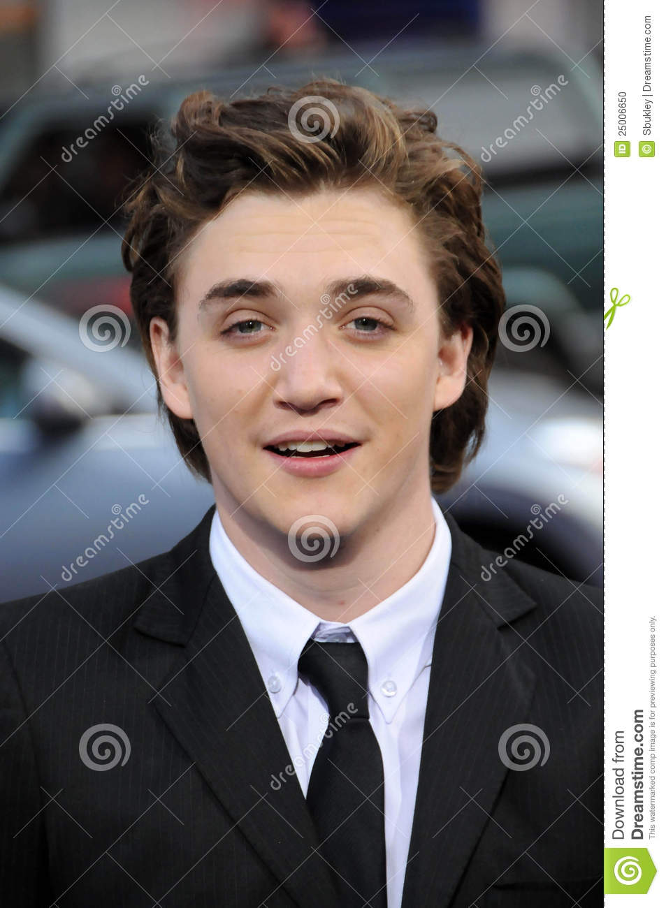 kyle-gallner-kids