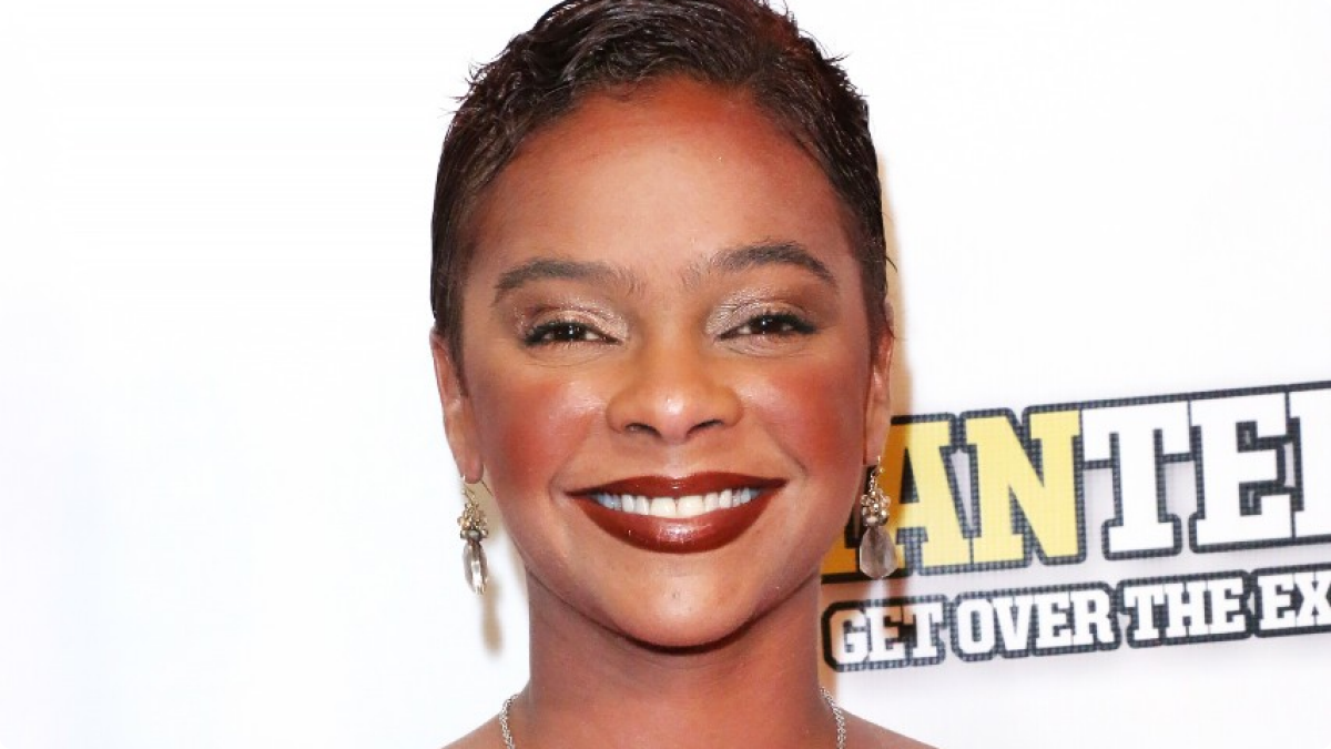 lark-voorhies-wallpapers