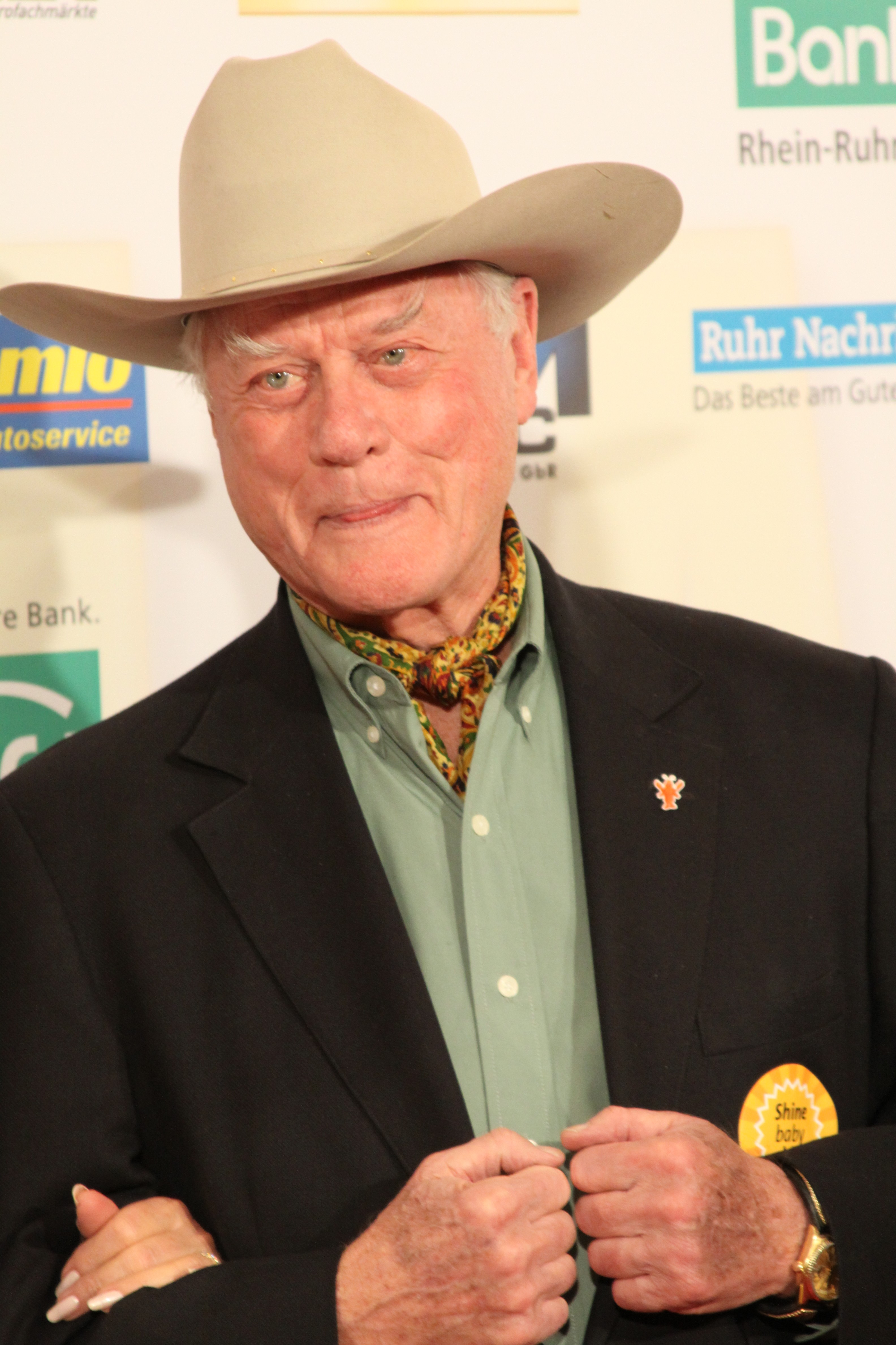 larry-hagman-photos