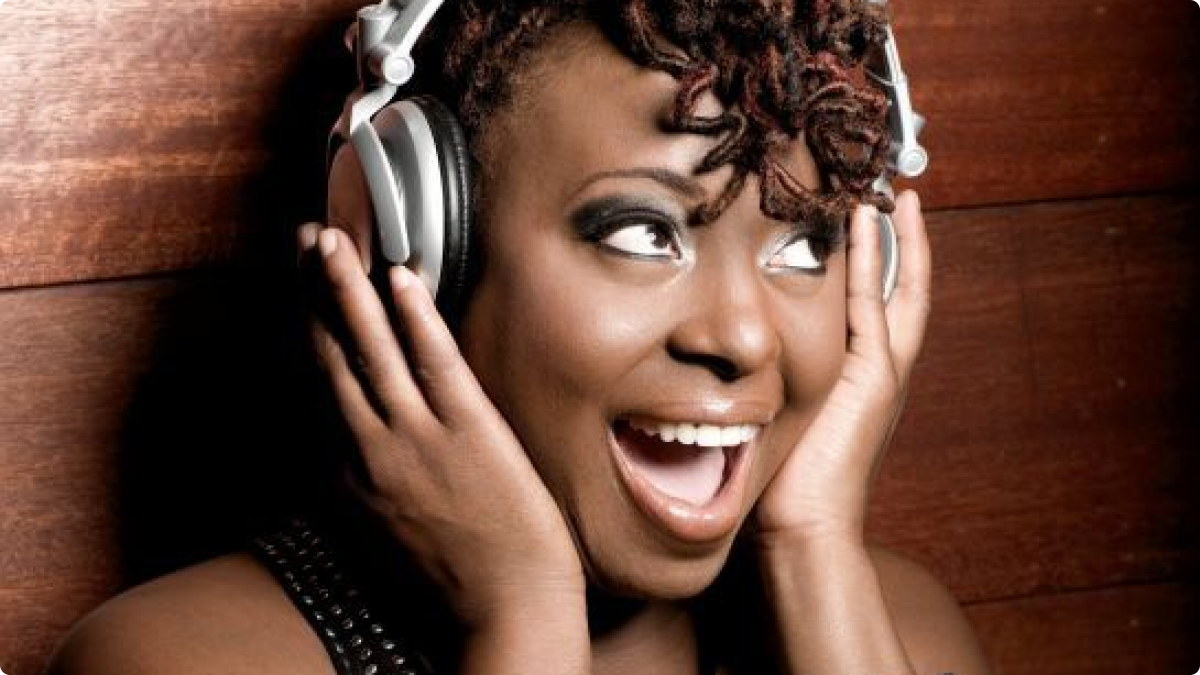 best-pictures-of-ledisi