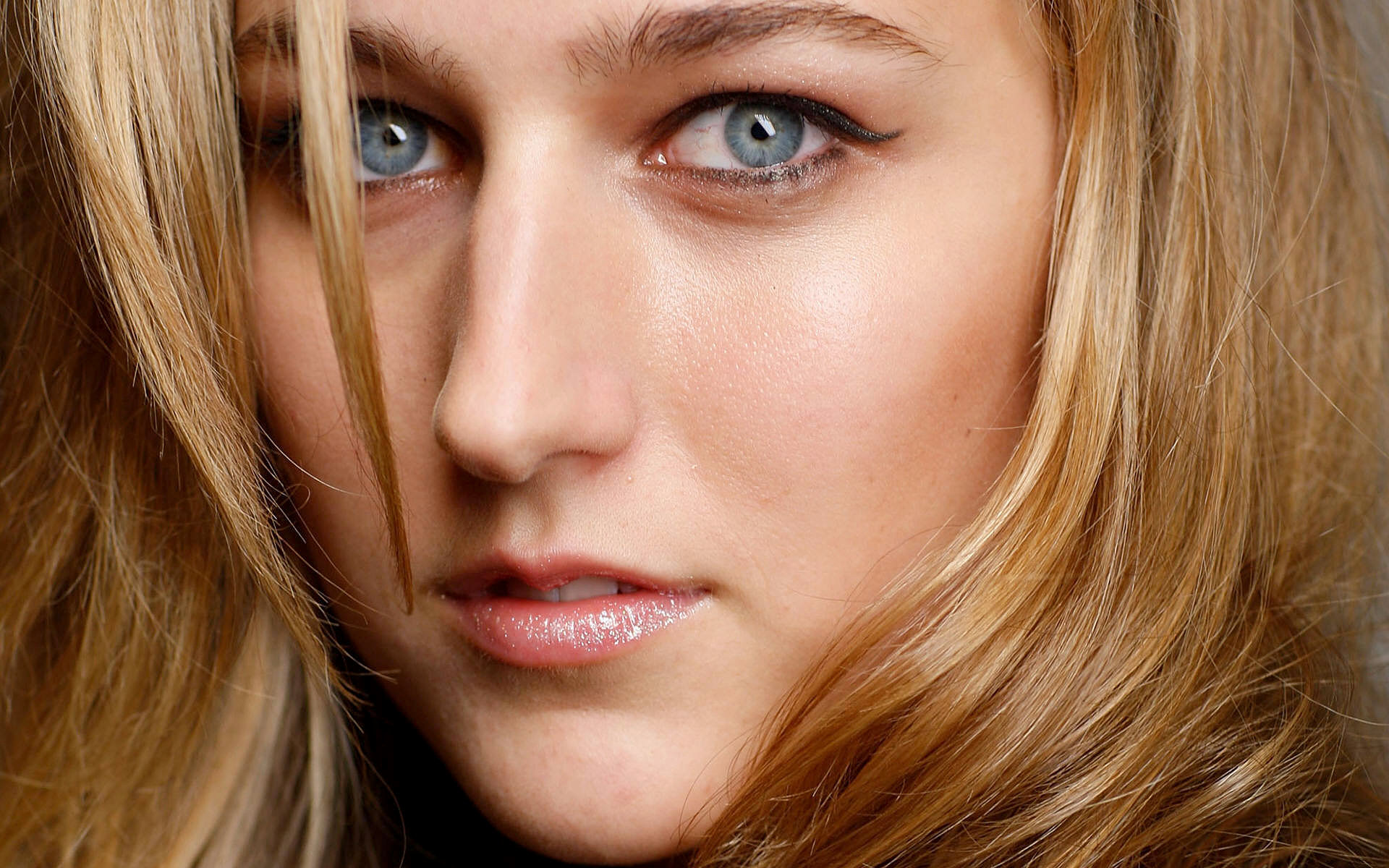 quotes-of-leelee-sobieski